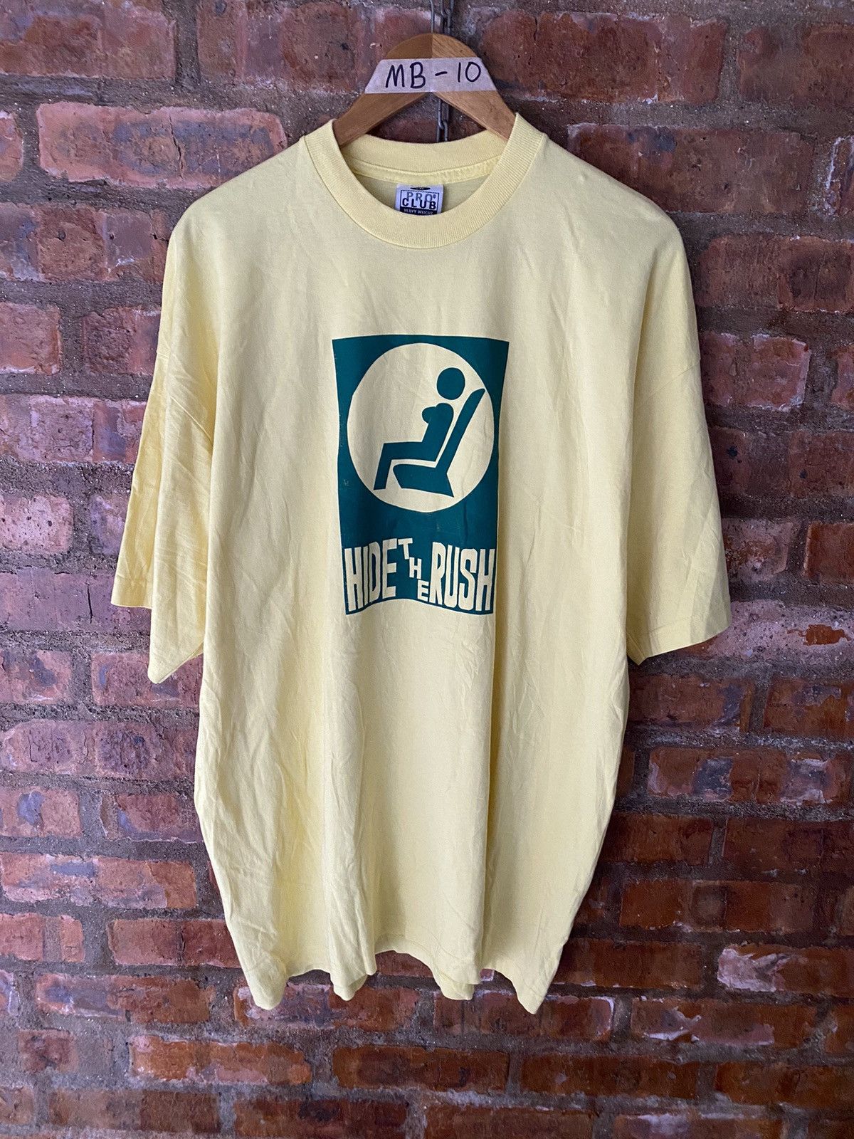 Fruit Of The Loom 1990s Slogan Hide the Rush Girl tee Anvil Size US XL / EU 56 / 4 - 2 Thumbnail