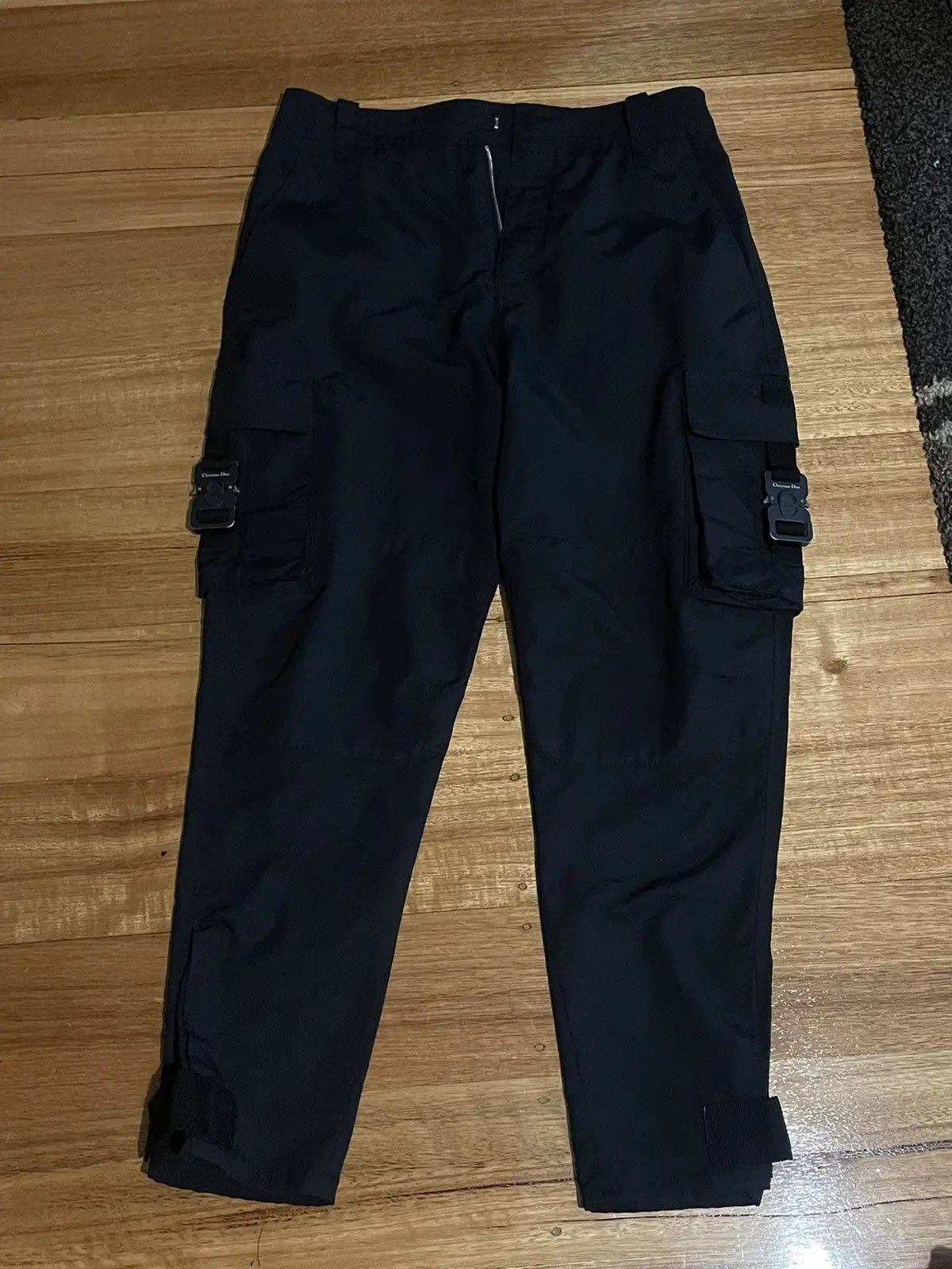 Alyx × Dior Dior x Matthew Williams Cargo pants Size US 32 / EU 48 - 1 Thumbnail