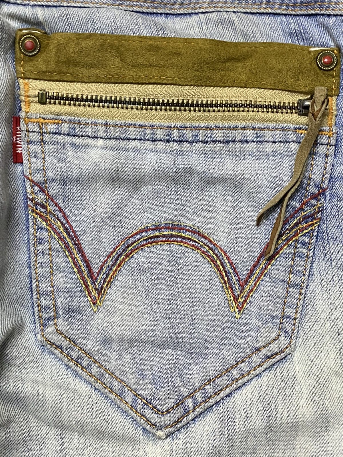 Japanese Brand Vintage Edwin 503 Blue Faded Wash Distressed Loose Jeans Size US 32 / EU 48 - 10 Thumbnail