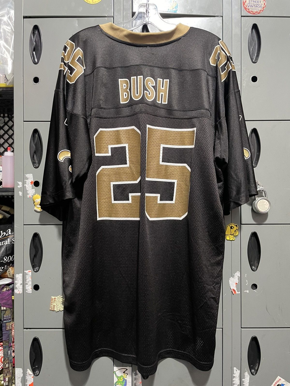 Vintage Reggie Bush 25 jersey New Orleans Saints NFL Football