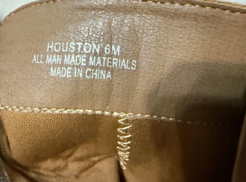 Other Cushionaire “Houston” Bootie – Whiskey Suede – Size 6M – NIB Size US 6 / IT 36 - 2 Thumbnail