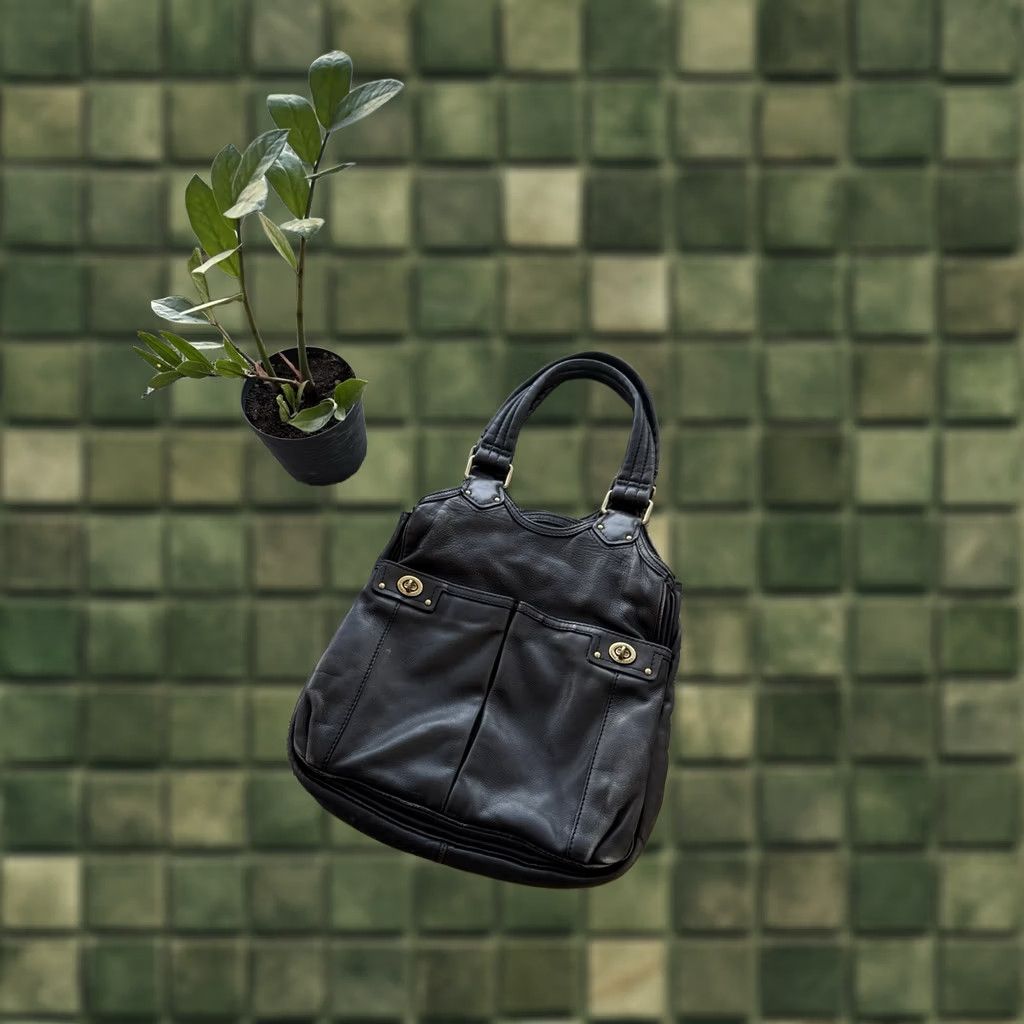 Marc by Marc Jacobs VINTAGE Marc by Marc Jacobs Leather Multi Pocket Satchel/Top Handle Bag Women Medium Black Retro Designer Pockets Bag Vintage Mens Womens Girls Boys Size ONE SIZE - 1 Thumbnail