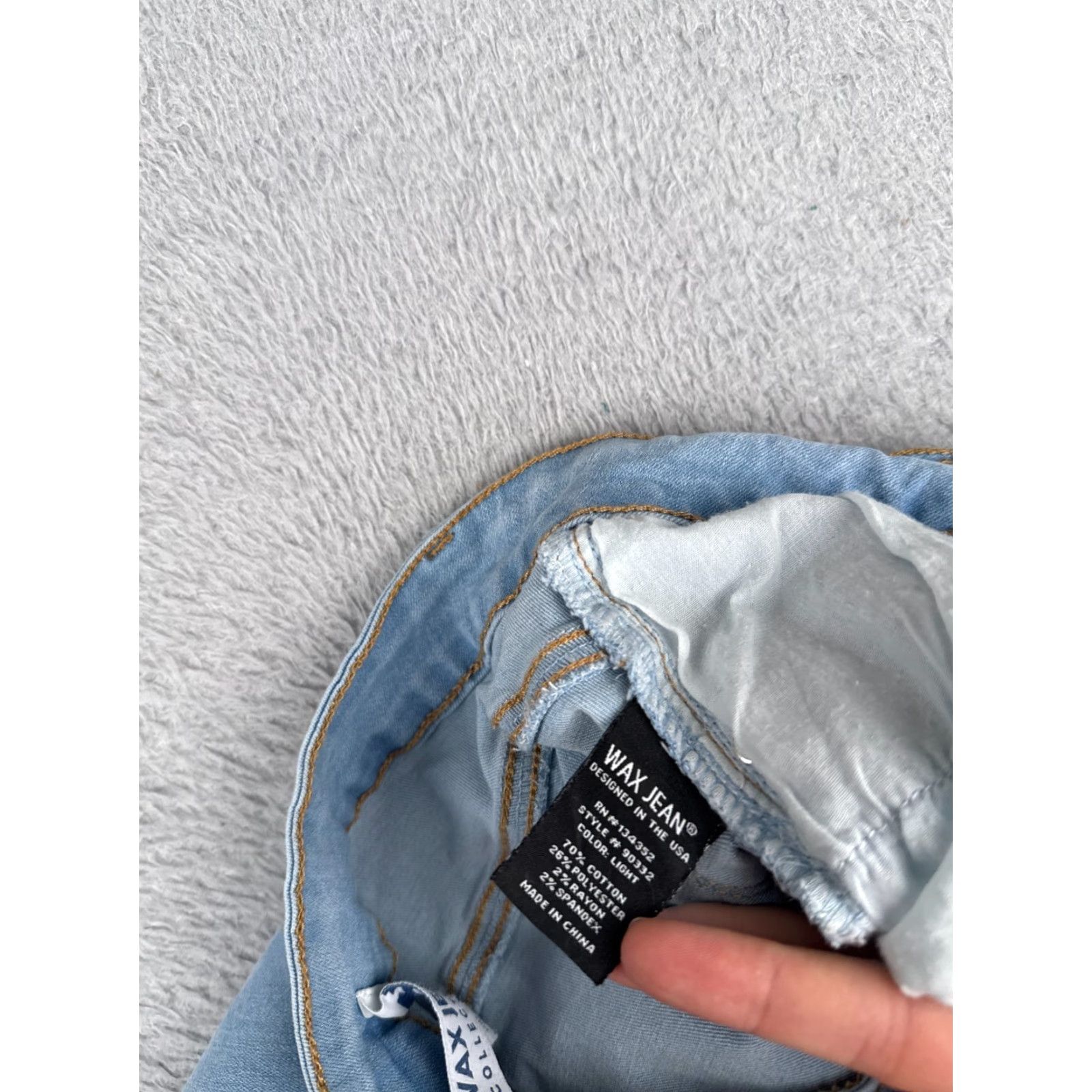 Vintage WAX JEAN Womens Jeans Flared Mid Rise Light Wash Denim 29x31 Juniors 13 Blue Cotton Blend Vintage: No Size 34" / US 12 / IT 48 - 7 Thumbnail