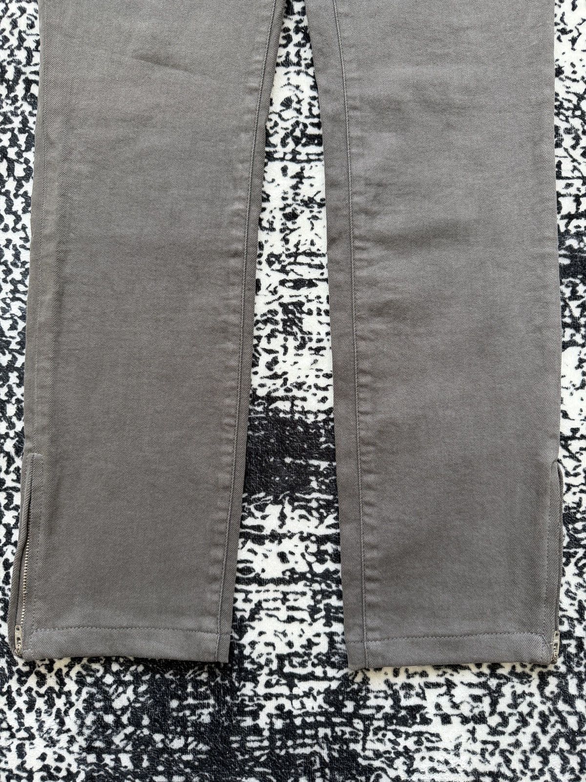 Balenciaga Balenciaga by Alexander Wang Skinny Pants Size US 29 - 5 Thumbnail