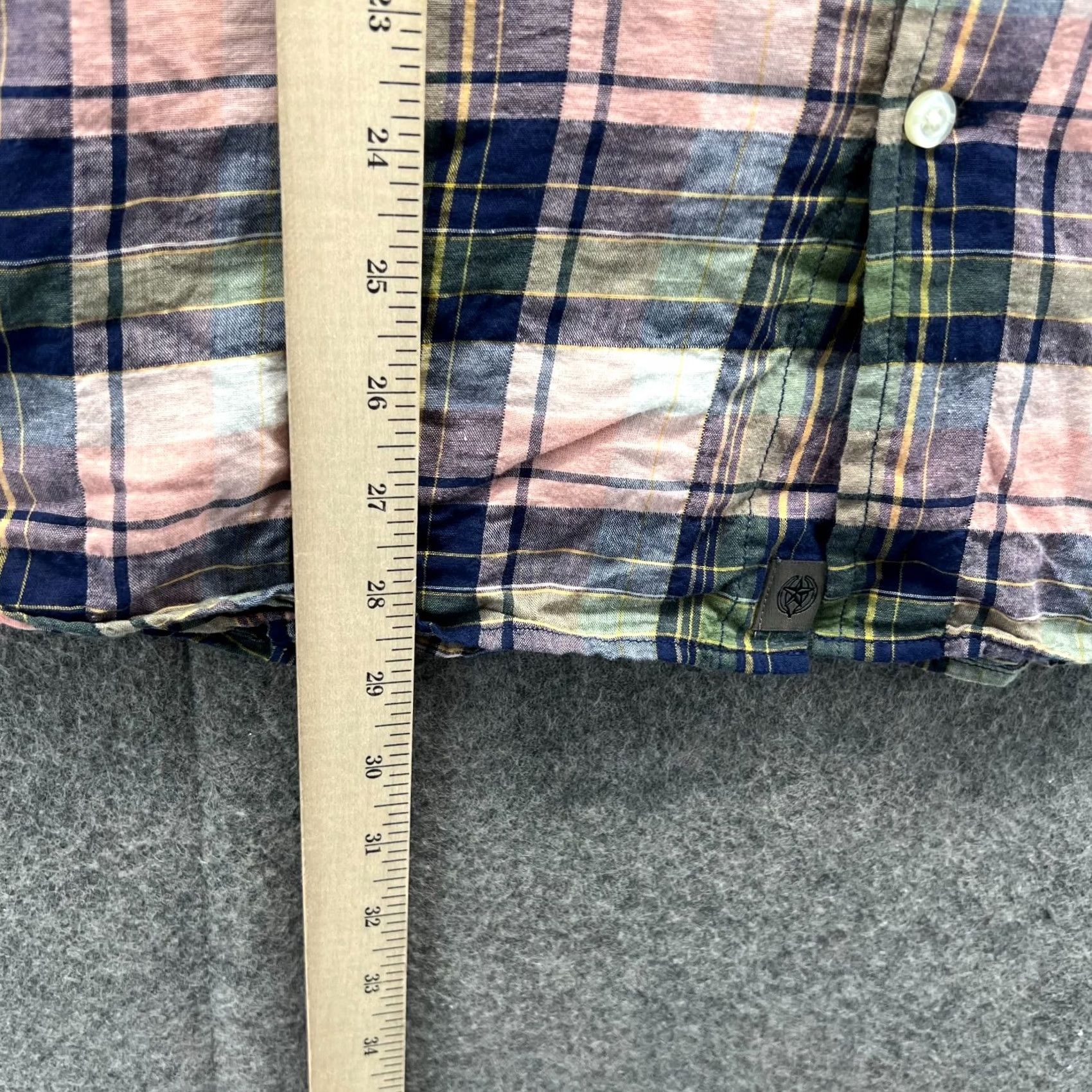 Banana Republic Banana Republic Shirt Men Large Blue Pink Plaid Button Down Slim Cotton Shirt Womens? No Size US L / EU 52-54 / 3 - 6 Thumbnail