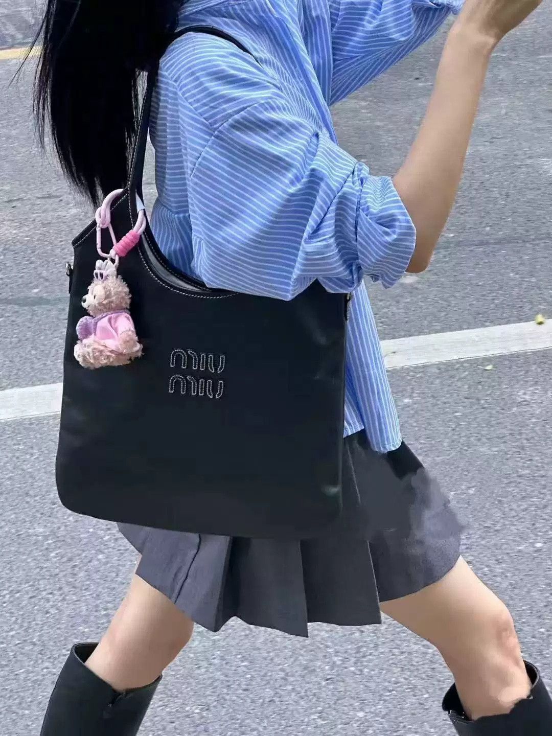Miu Miu Miu Miu Ivy Black Shoulder Tote Bag Size ONE SIZE - 7 Thumbnail