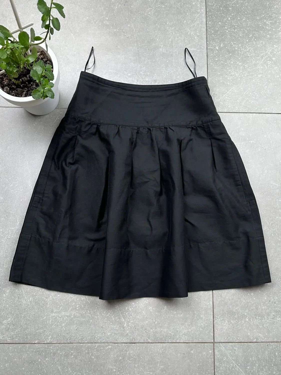 image of Chloe Amazing Vintage Flare Skirt in Black, Women's (Size 26)