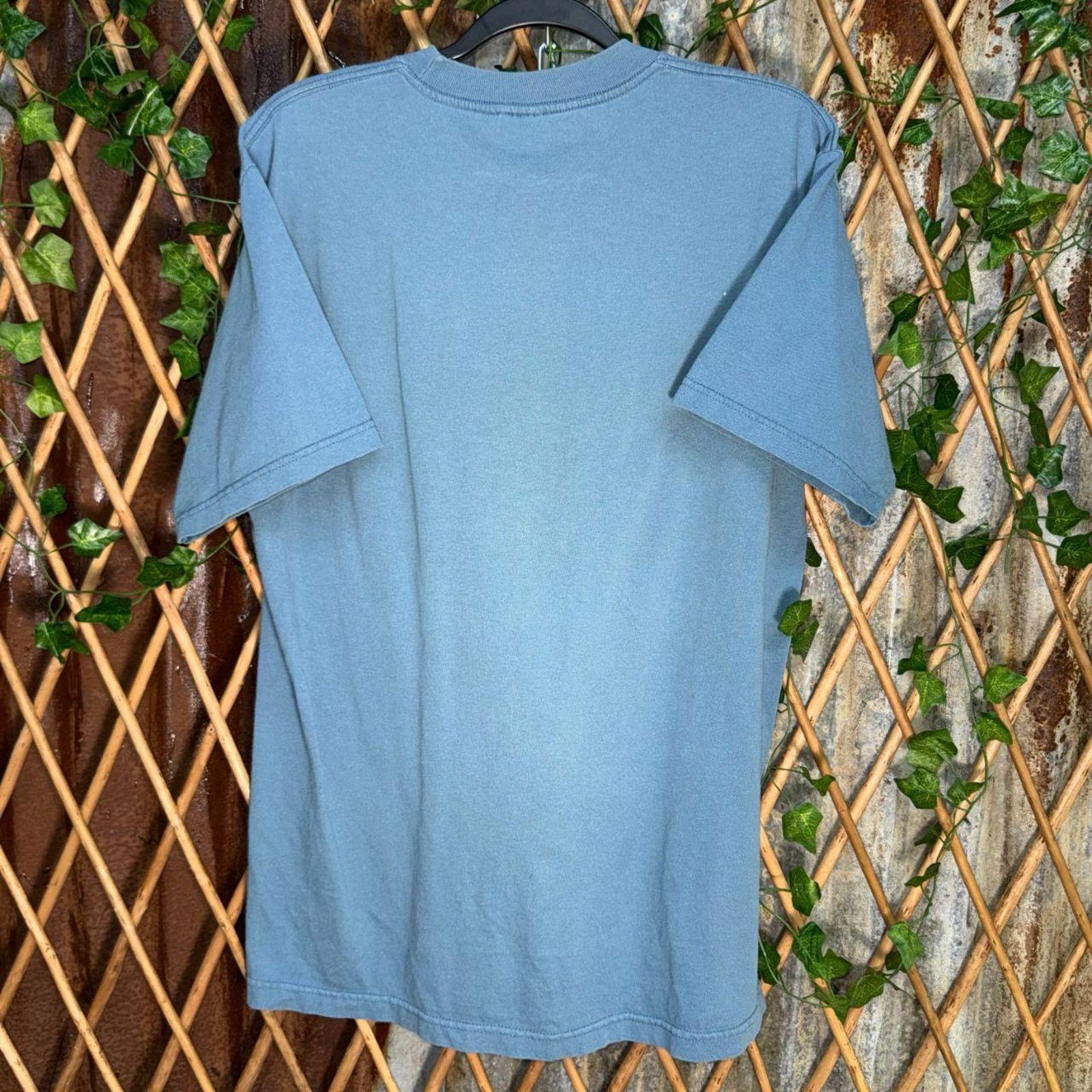 Vintage Vintage y2k hawaii tourist flowers 1990s surf faded t-shirt Size US L / EU 52-54 / 3 - 2 Thumbnail