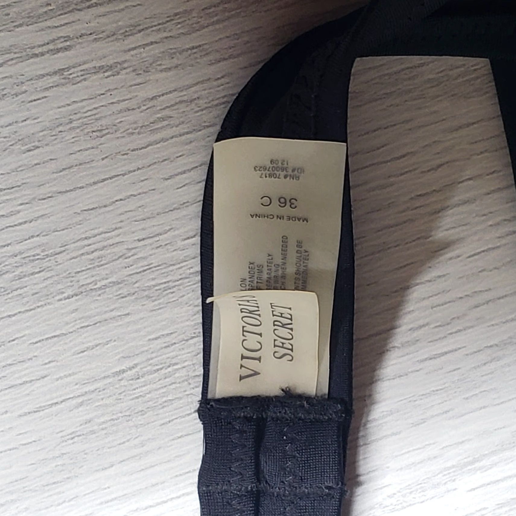 Victoria's Secret Victoria's Secret Demi Bra 36C UnderWire Lined Black 70817 VS Bra Women Demi 36C Black Underwired Lined Adjustable Strap Closure Hook & Eye Size ONE SIZE - 4 Thumbnail