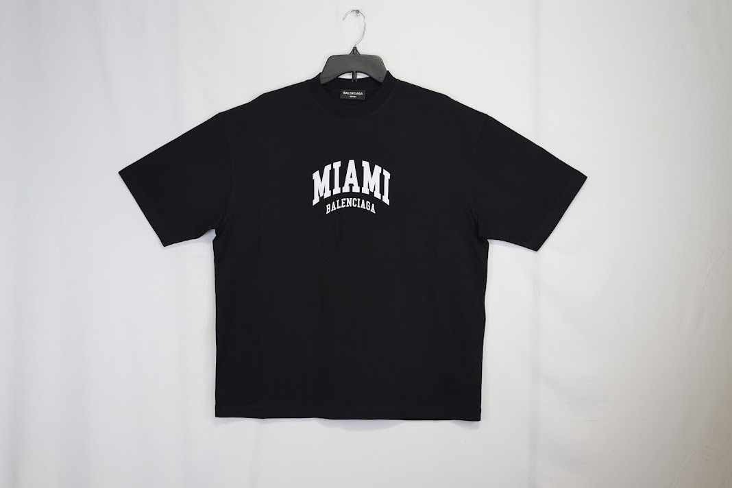 image of Balenciaga O1Rshd1 Miami T-Shirt In Black, Men's (Size Small)