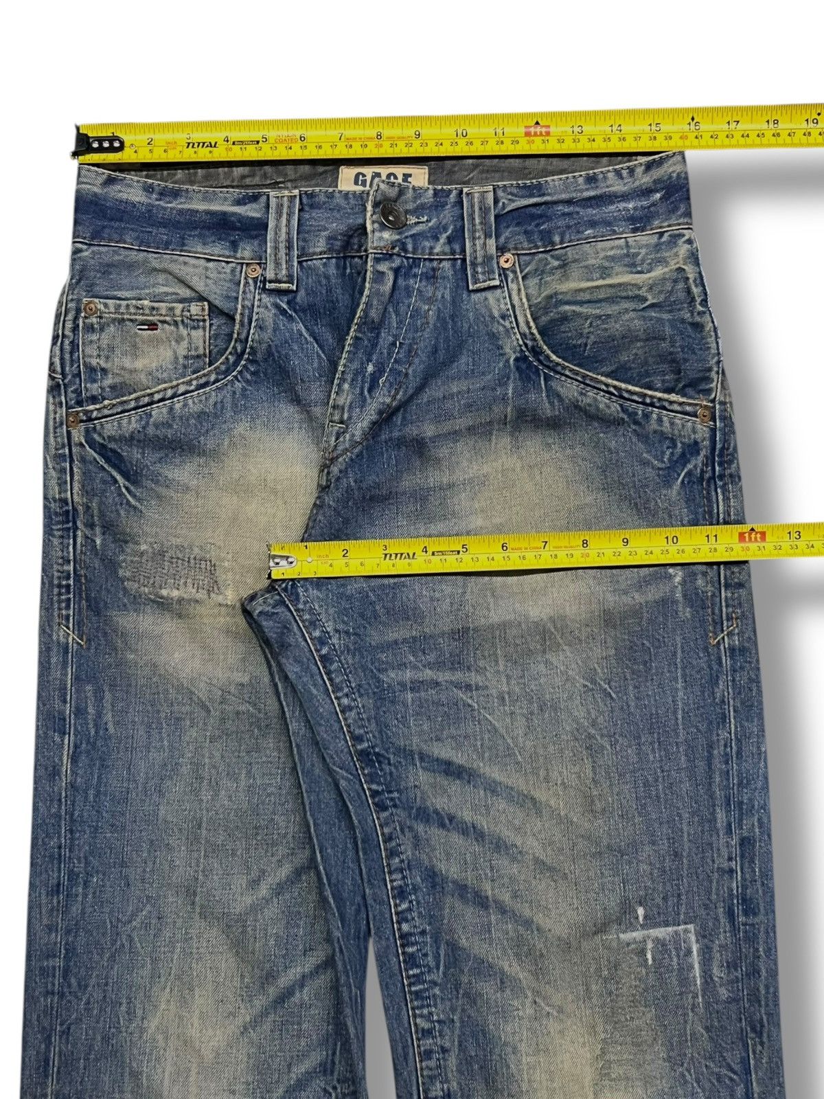 Tommy Hilfiger Baggy Vintage Tommy Hilfiger Denim Gage - Faded Mud Wash Size US 31 - 17 Thumbnail