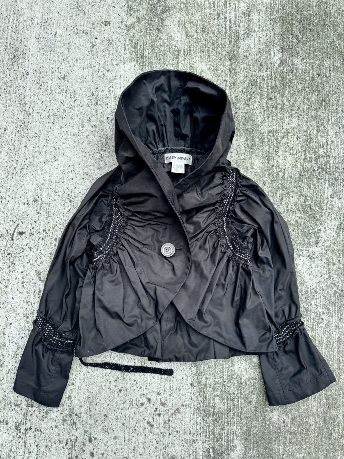 Issey Miyake 07 AW runway circle jacket Size L / US 10 / IT 46 - 1 Thumbnail