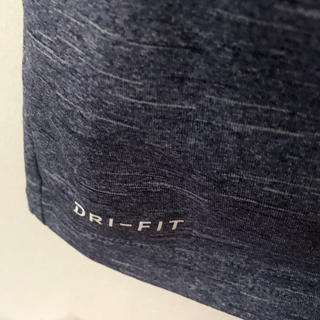 Nike Nike Mens Shirt Dri-FIT Swim T-Shirt Short Sleeve UPF 40+ Gray Sz L Regular Logo Nike Swim Dri-FIT Men’s Tee Size US L / EU 52-54 / 3 - 4 Thumbnail