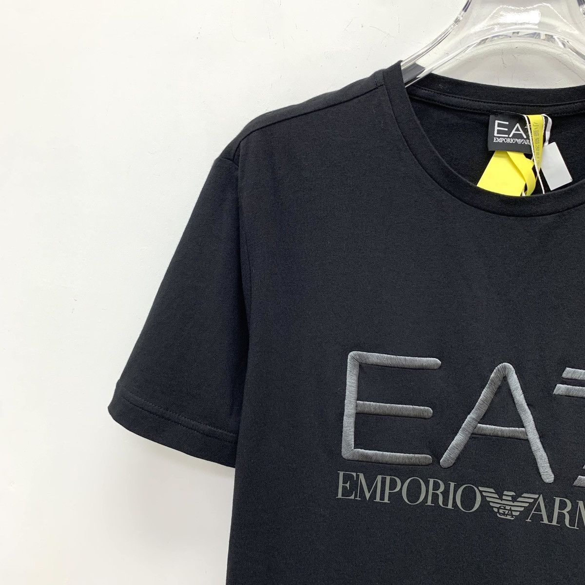 Armani Armani Logo Embroidered Cotton Short Sleeve T-Shirt K26WX Size US M / EU 48-50 / 2 - 3 Thumbnail