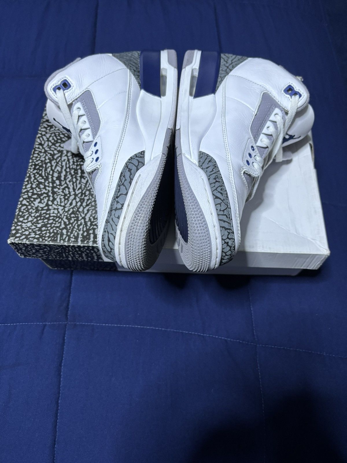 Jordan Brand Air Jordan 3 Retro Midnight Navy 2023 Size 11 Size US 11 / EU 44 - 4 Thumbnail