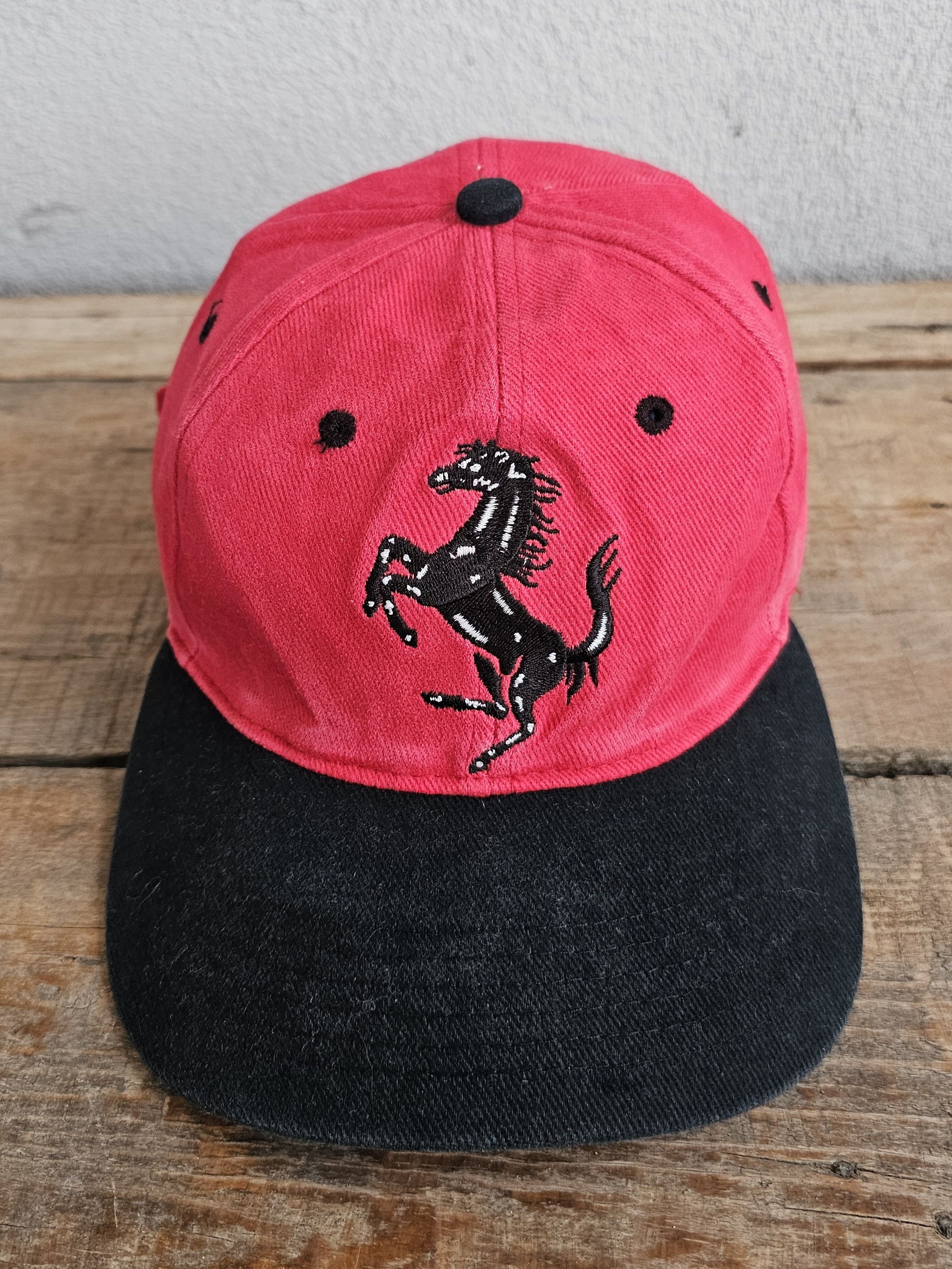 Ferrari Ferrari Big Logo 90's Red Hat Size ONE SIZE - 2 Thumbnail