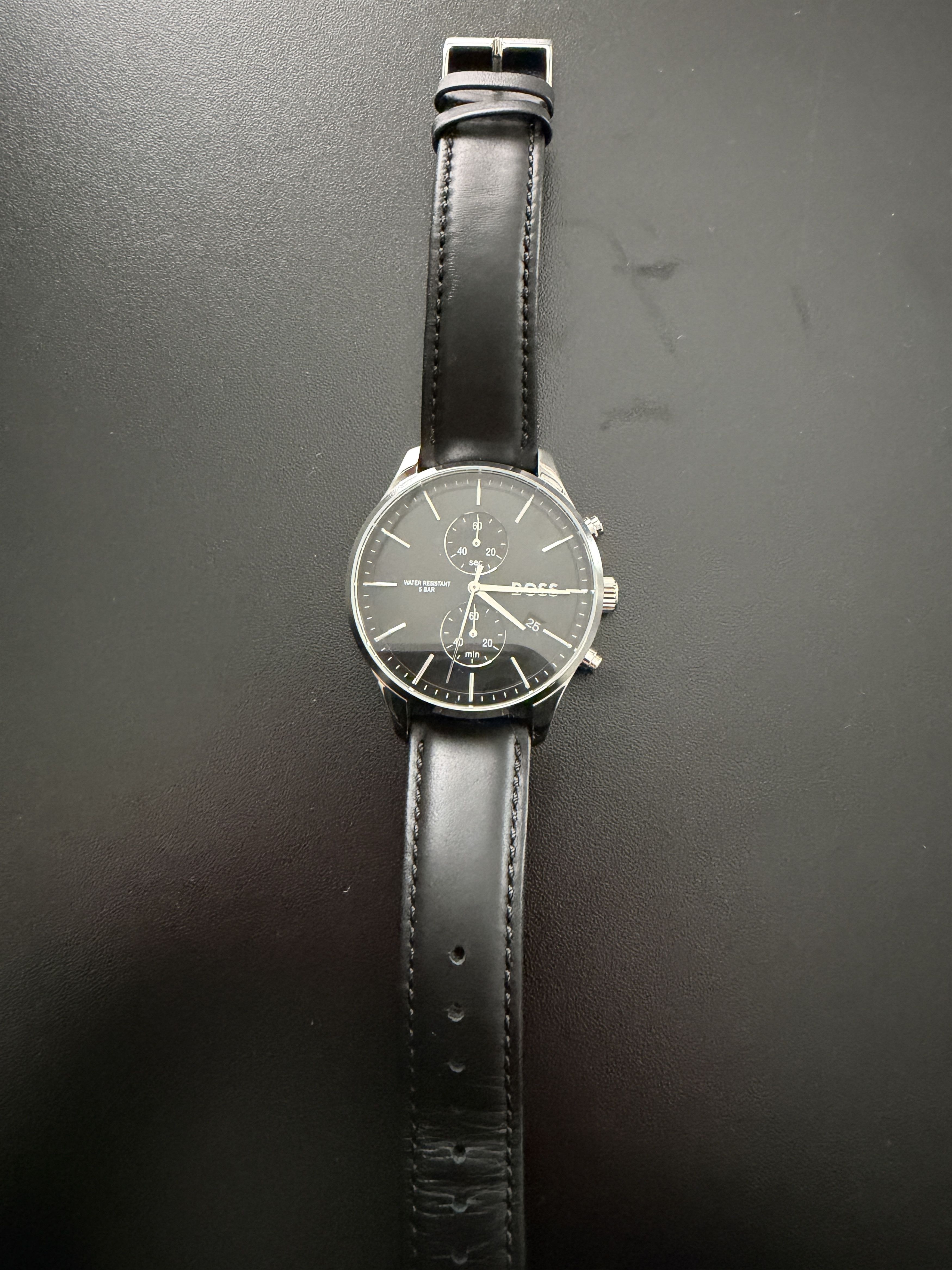 Hugo Boss Hugo Boss Chronograph Watch Size 44 - 1 Thumbnail
