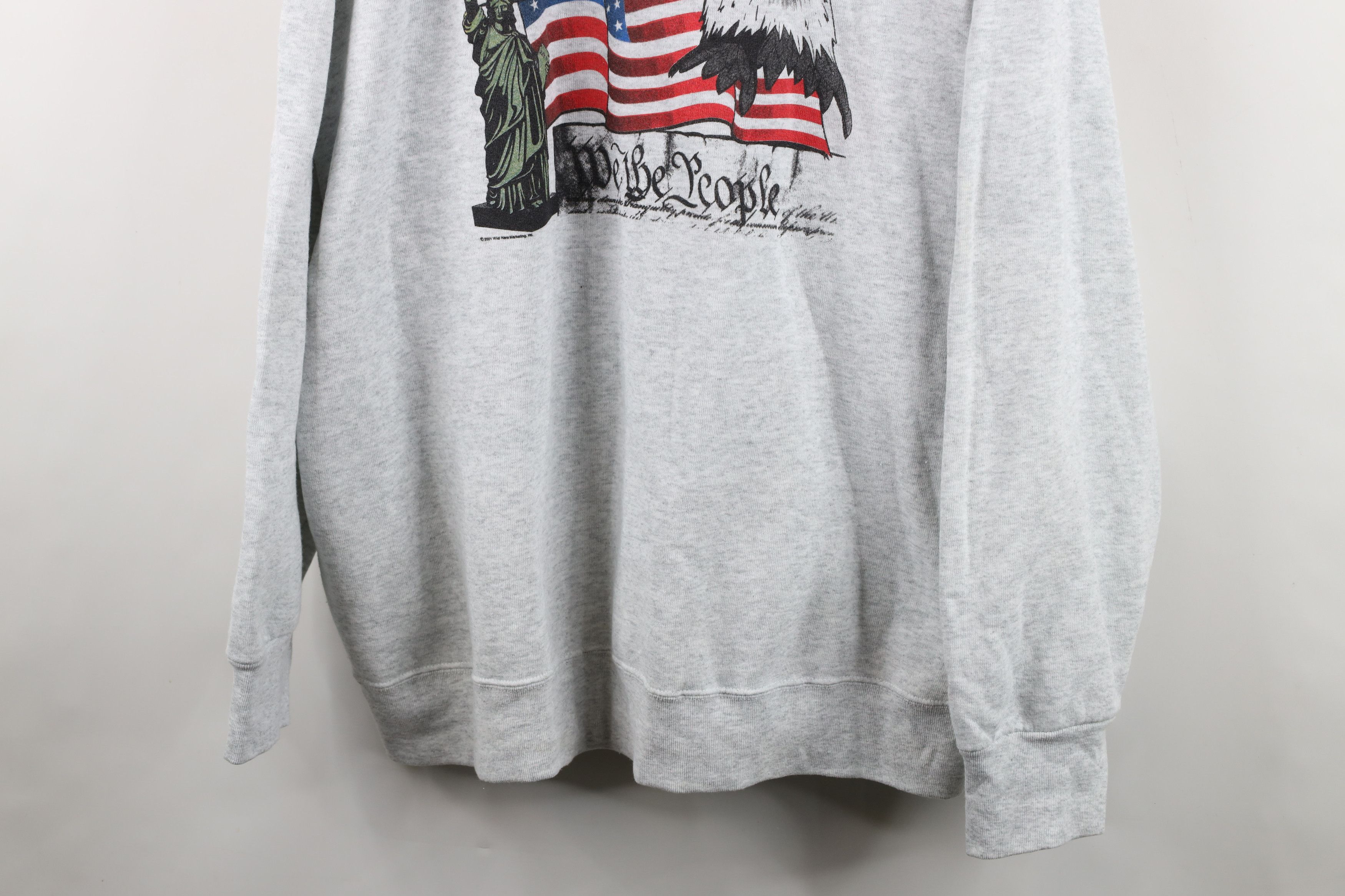 Vintage Vintage Y2K 2001 Indivisible Statue of Liberty Sweatshirt Size US XXL / EU 58 / 5 - 3 Thumbnail