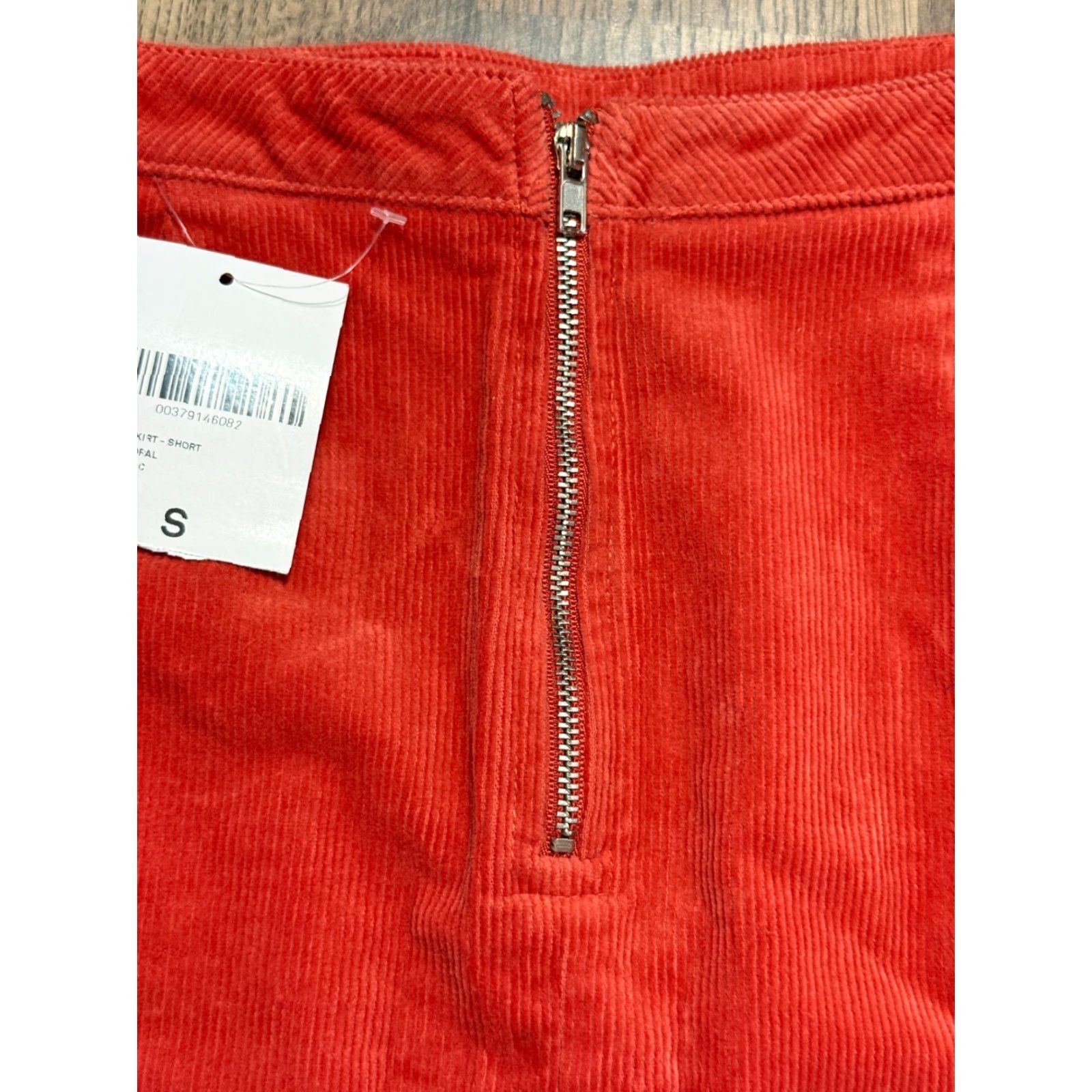 Forever 21 FOREVER 21 Skirt Womens Size S Orange Corduroy A-Line Back Zip NWT Size 28" / US 6 / IT 42 - 2 Thumbnail