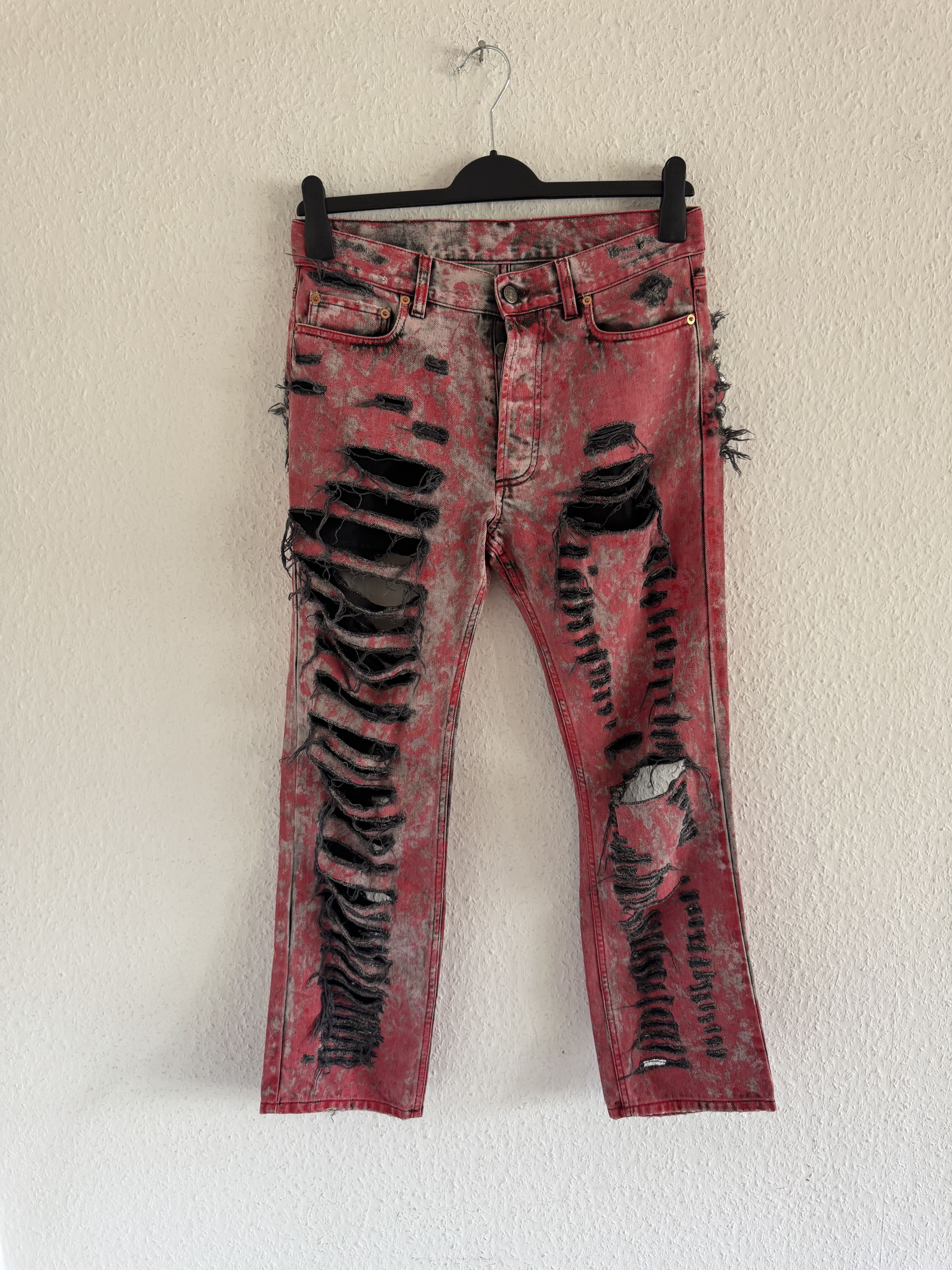Gucci Distressed Red Destroyed Denim Pants Size US 32 / EU 48 - 1 Thumbnail