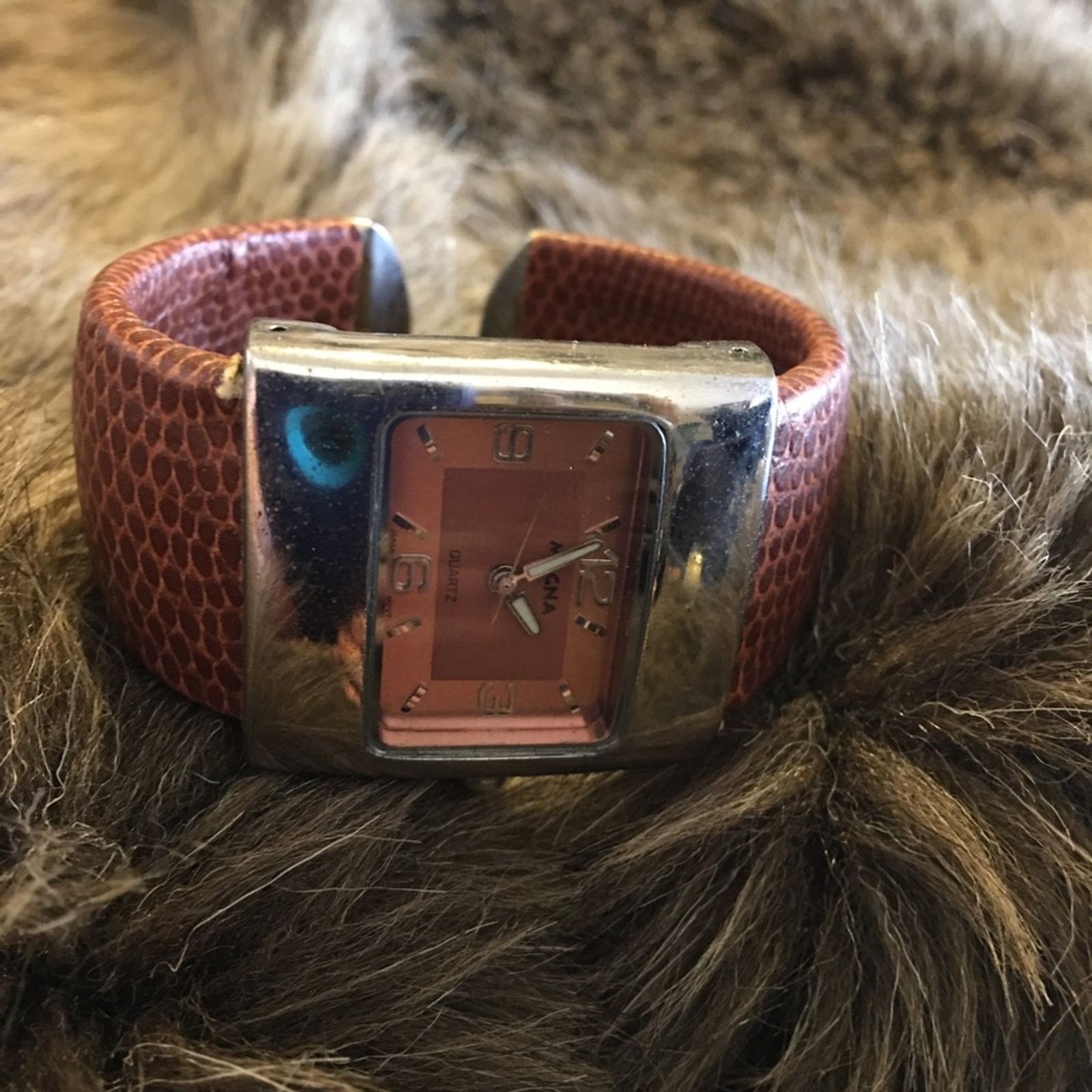 Other Ladies Magna brown faux snake wide cuff watch Size ONE SIZE - 2 Thumbnail