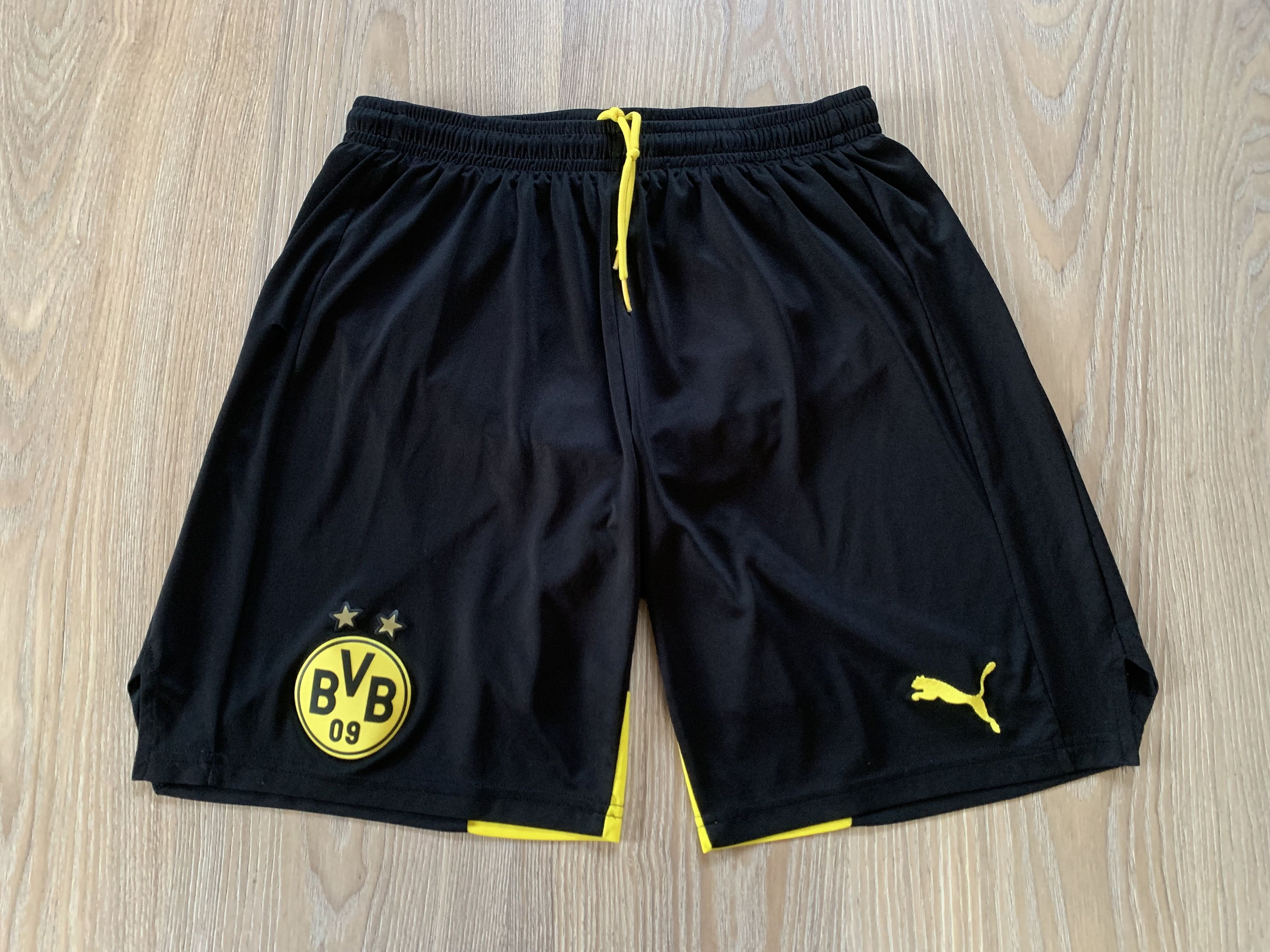 Puma Puma Borussia Dortmund Home Kit Soccer Shorts Size US 32 / EU 48 - 3 Thumbnail