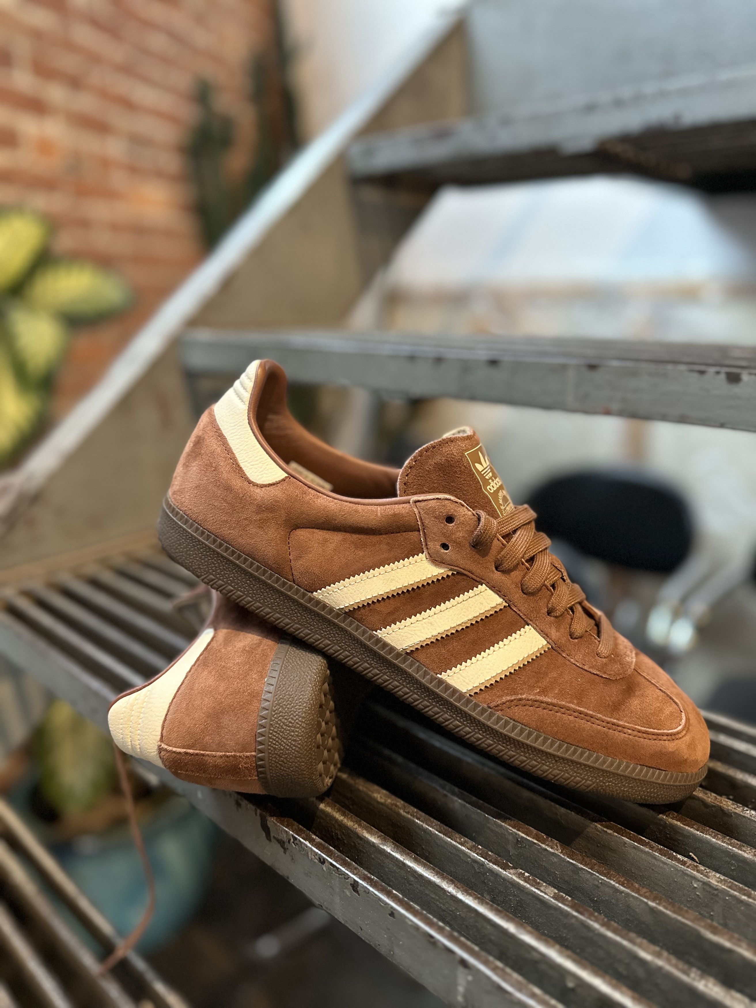 Adidas ADIDAS Samba Preloved Brown size 10.5 Size US 10.5 / EU 43-44 - 1 Thumbnail