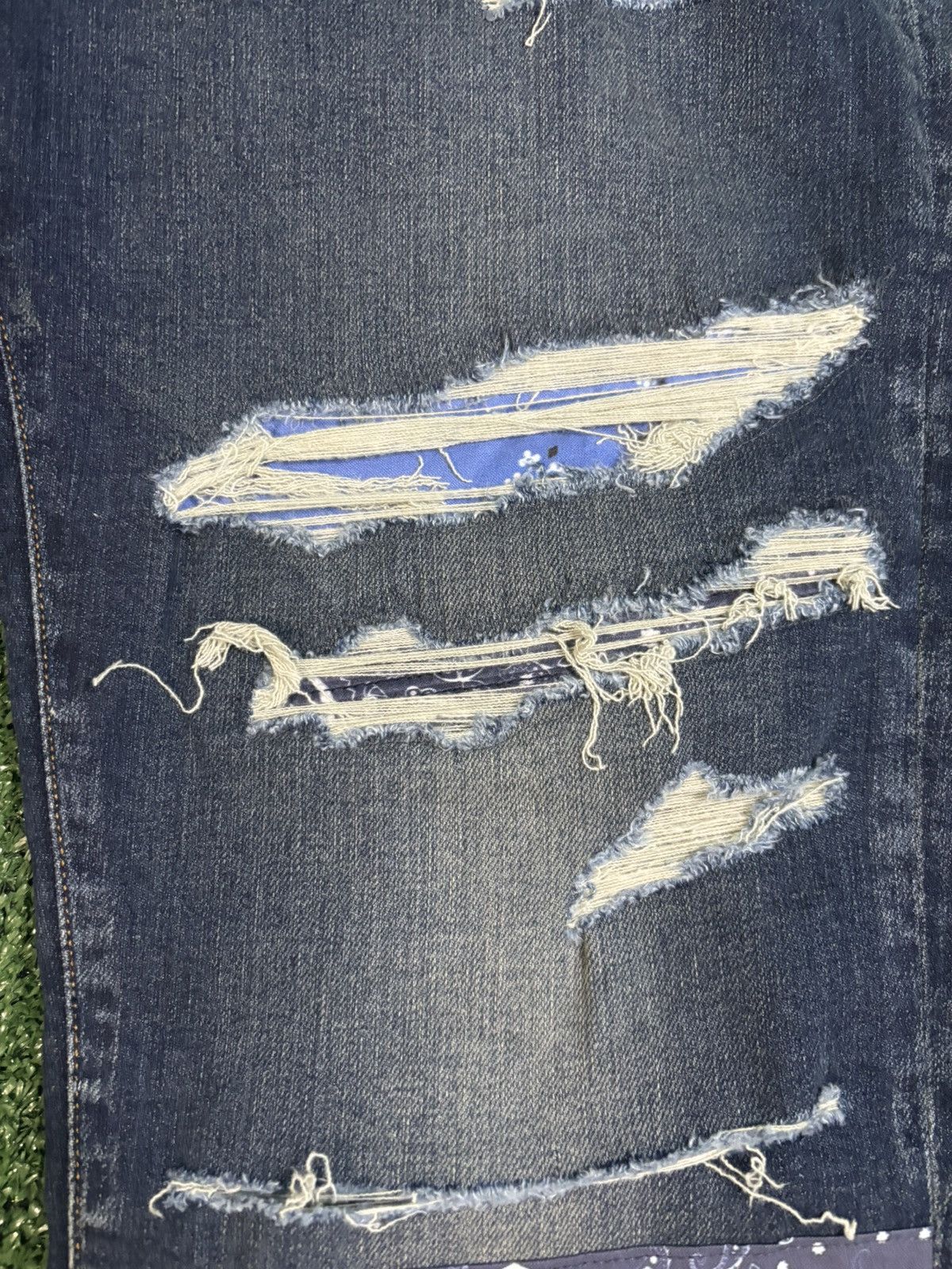 Amiri Amiri Vintage Bandana ArtPatch Jeans Size US 38 / EU 54 - 3 Thumbnail