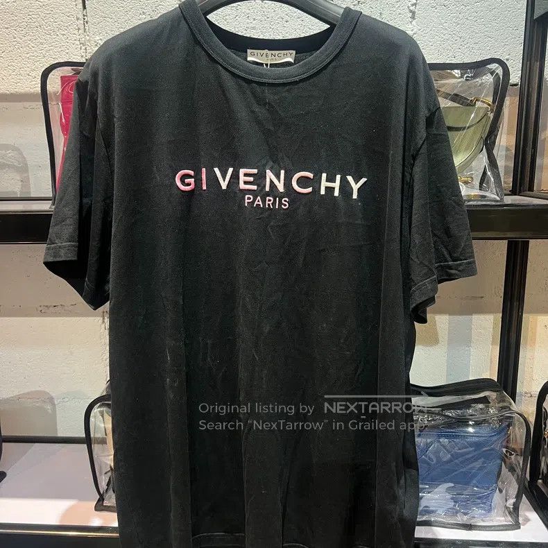 Givenchy Givenchy Black Short Sleeve T-shirt Size US M / EU 48-50 / 2 - 1 Thumbnail