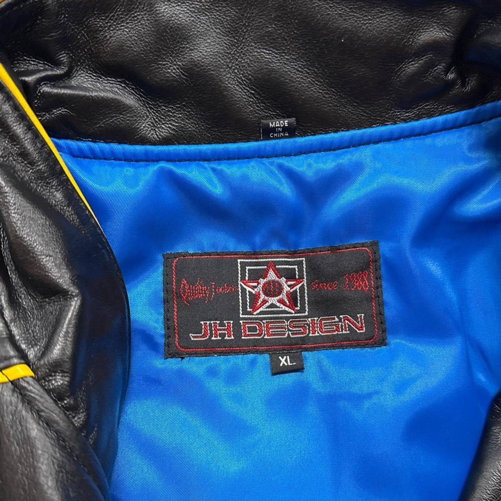 Disney × Vintage Vintage JH Design Donald Duck NASCAR Disney Leather Jacket Size US XL / EU 56 / 4 - 7 Thumbnail