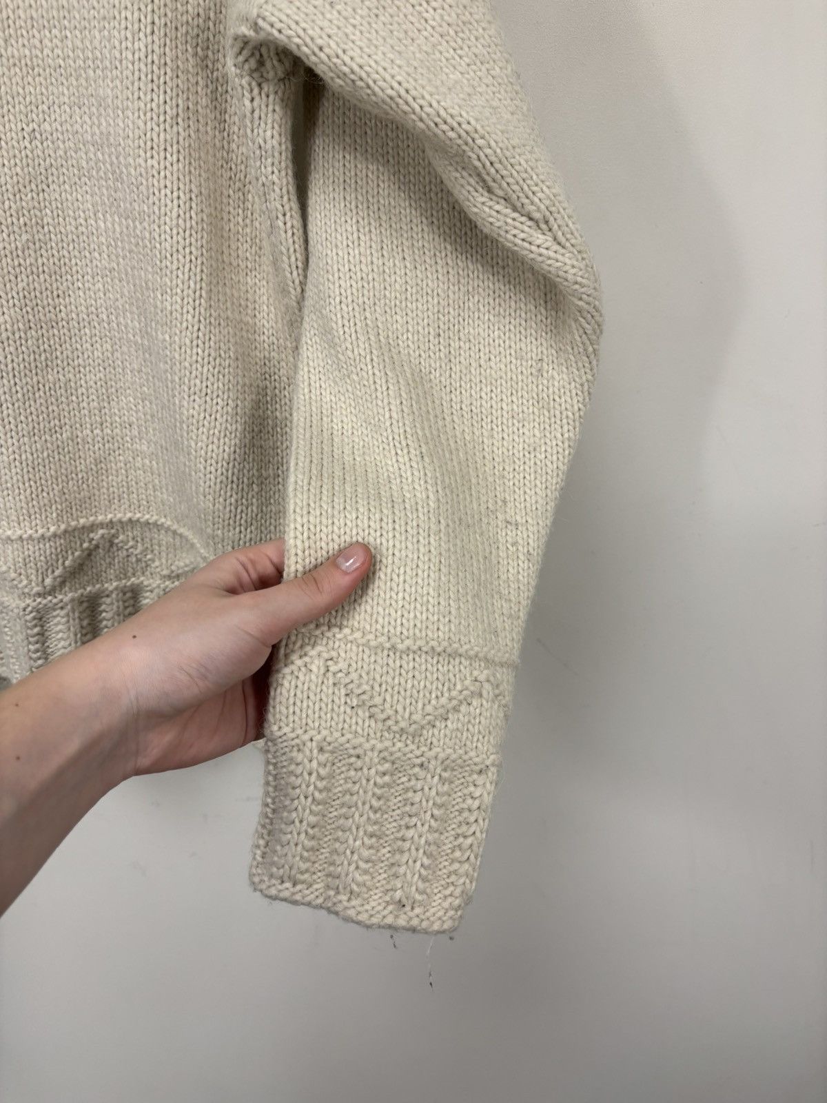 Uniqlo Uniqlo x JW Anderson Women’s Mock Neck Cream Knit Sweater Size XS / US 0-2 / IT 36-38 - 17 Thumbnail