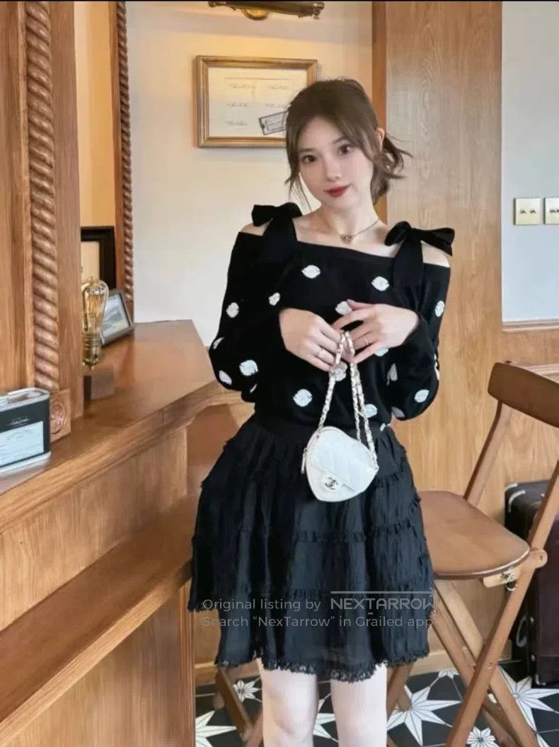 Chanel Chanel 23k camelia cashmere sweater Size XS / US 0-2 / IT 36-38 - 2 Thumbnail