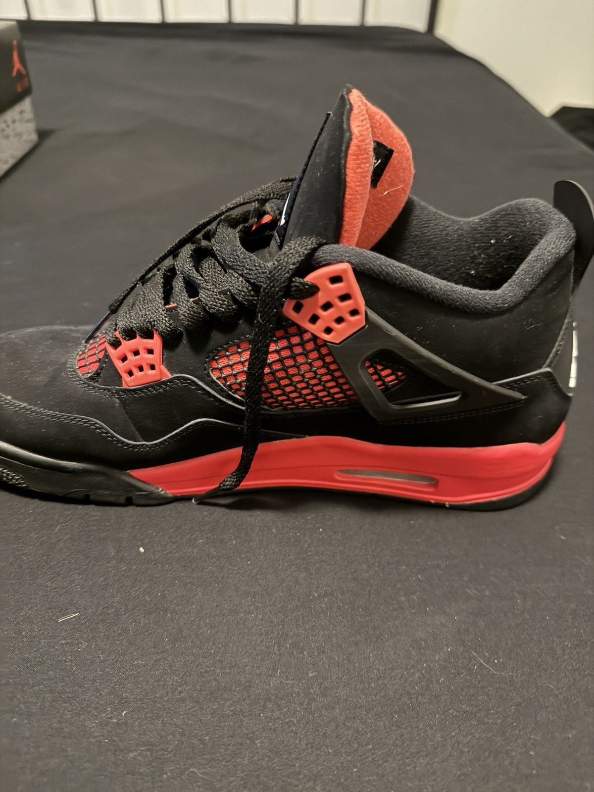 Jordan Brand Jordan 4 red thunder Size US 11 / EU 44 - 9 Thumbnail