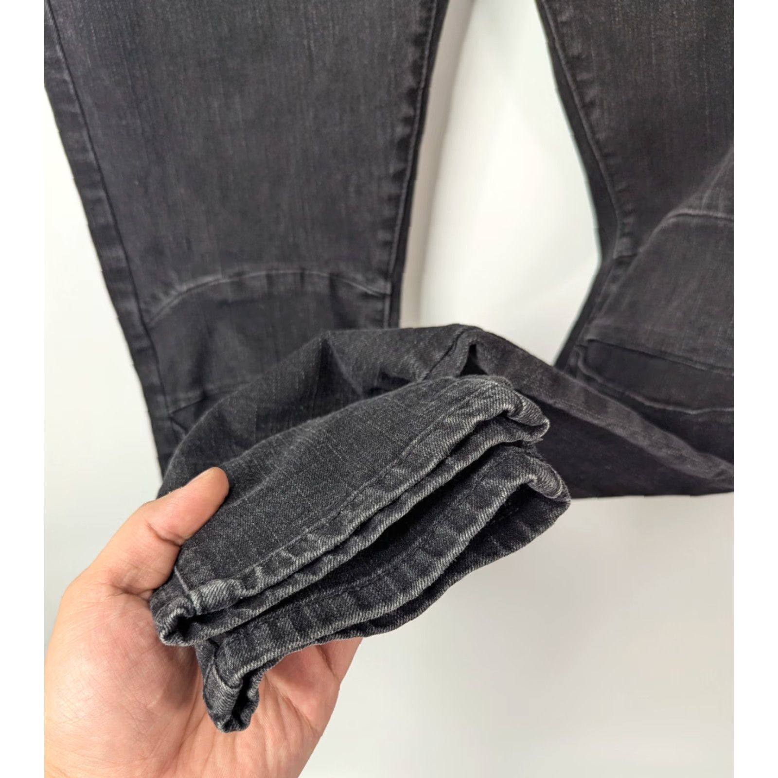 Vintage Vestiti Eleganti Jeans Mens 32x32 Black Denim Stretch Biker Moto Style 80s 90s Hip Hop Size US 32 / EU 48 - 2 Thumbnail