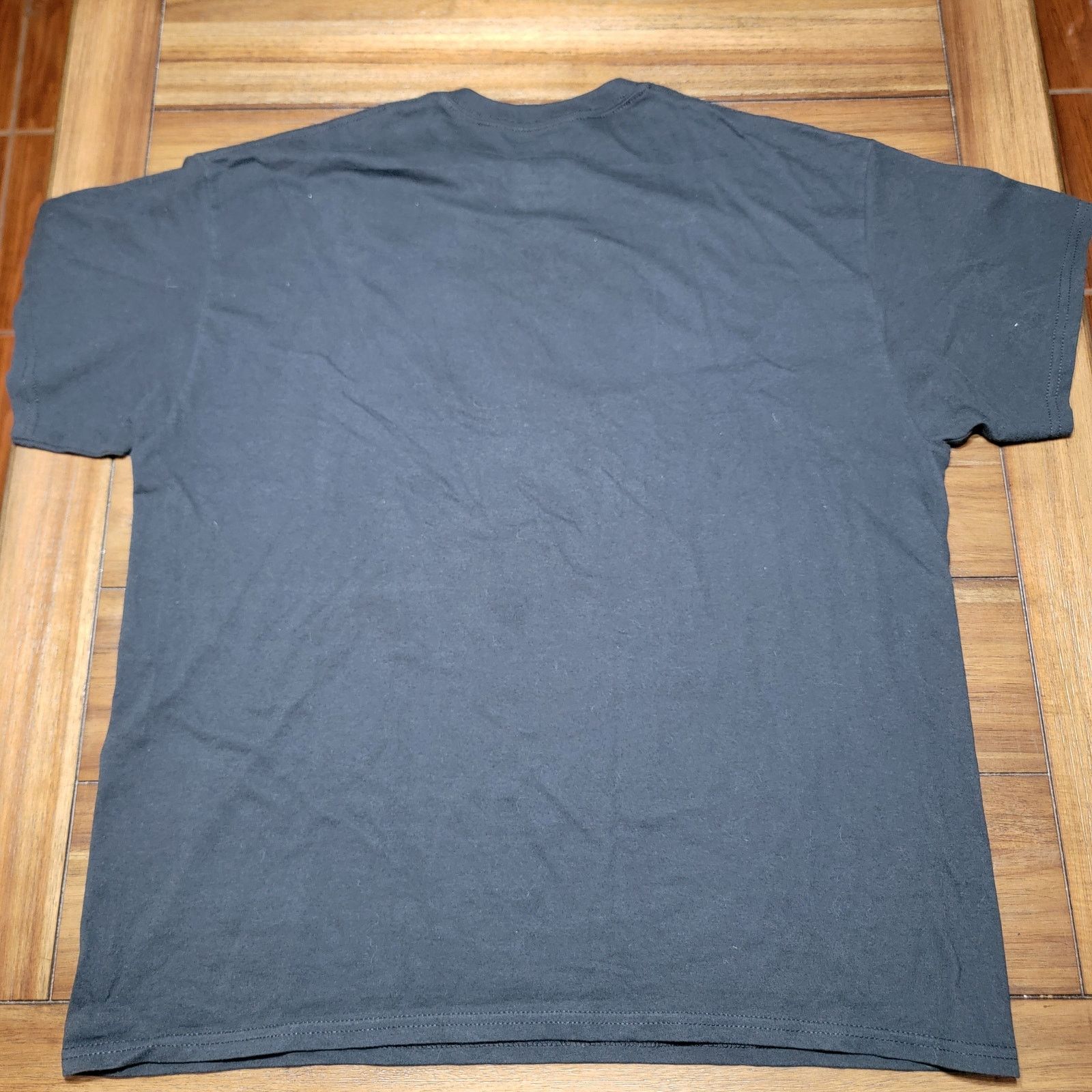 Gildan Melanin Poppin' Sparkly Graphic Black Tee (Gildan) - Size XL Size XL / US 12-14 / IT 48-50 - 4 Thumbnail