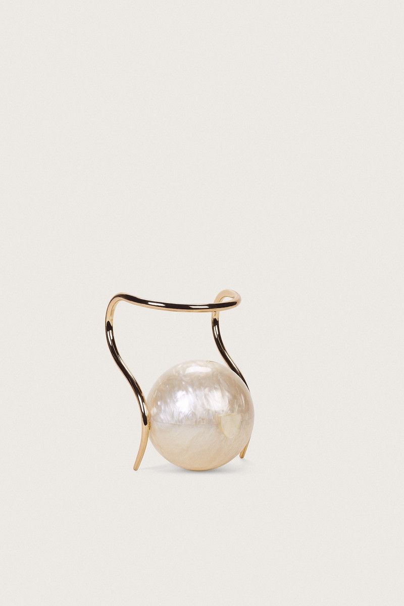 Cult Gaia os11x0526 Size: OS / Pearl Bag in Gold Size ONE SIZE - 2 Thumbnail