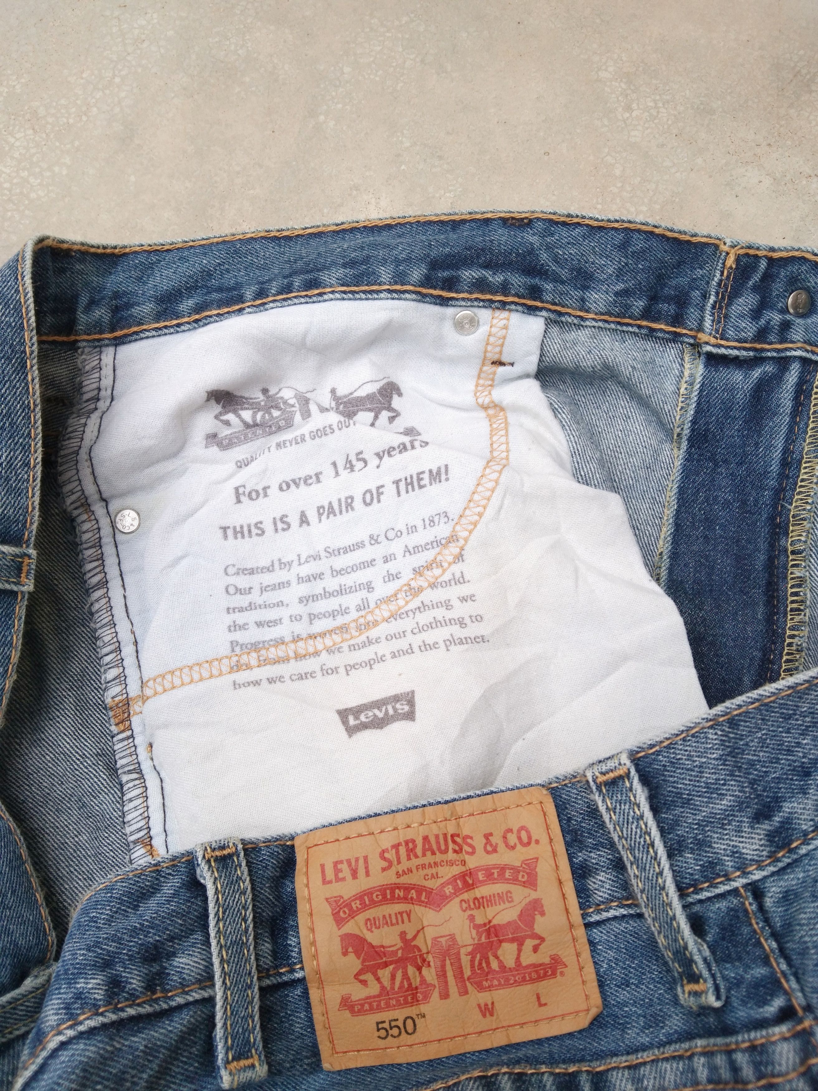 Levi's Vintage Levi's Jeans 550 Baggy 44x29 Size US 44 / EU 60 - 5 Thumbnail