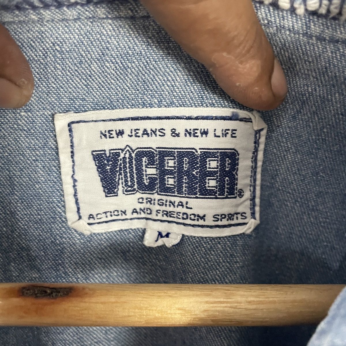 Japanese Brand Vintage Vucerer Zipper Ups Denim Jacket Size US M / EU 48-50 / 2 - 5 Thumbnail