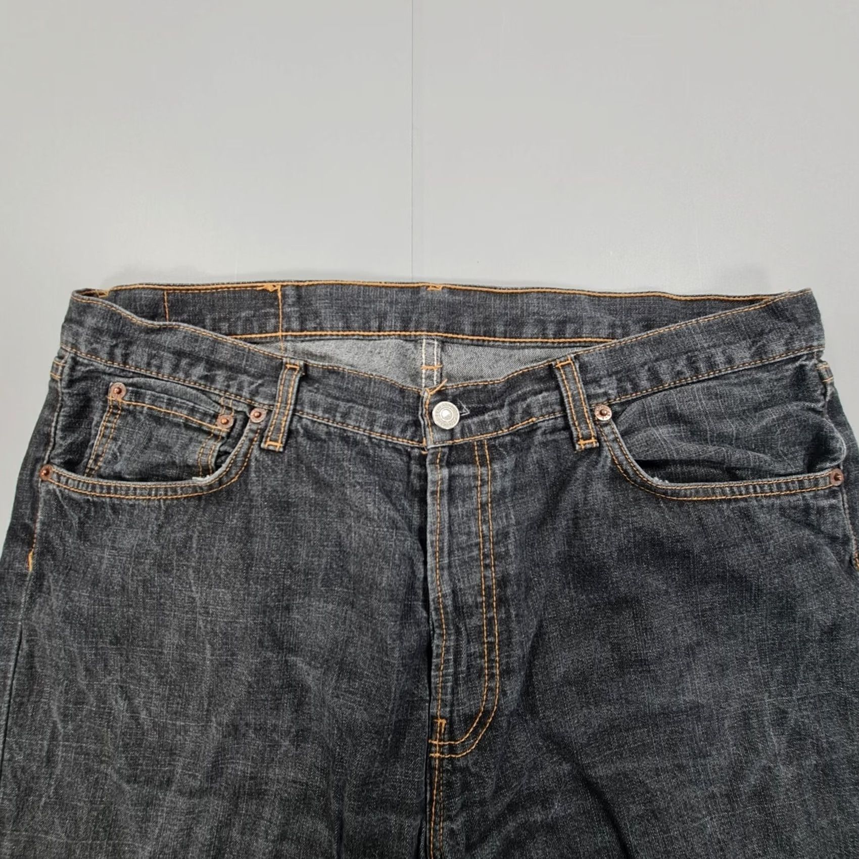 Levi's VINTAGE Levi's 501 Jeans Grey W36 L30 Regular Straight 90s Made in Spain Mens Size US 36 / EU 52 - 2 Thumbnail