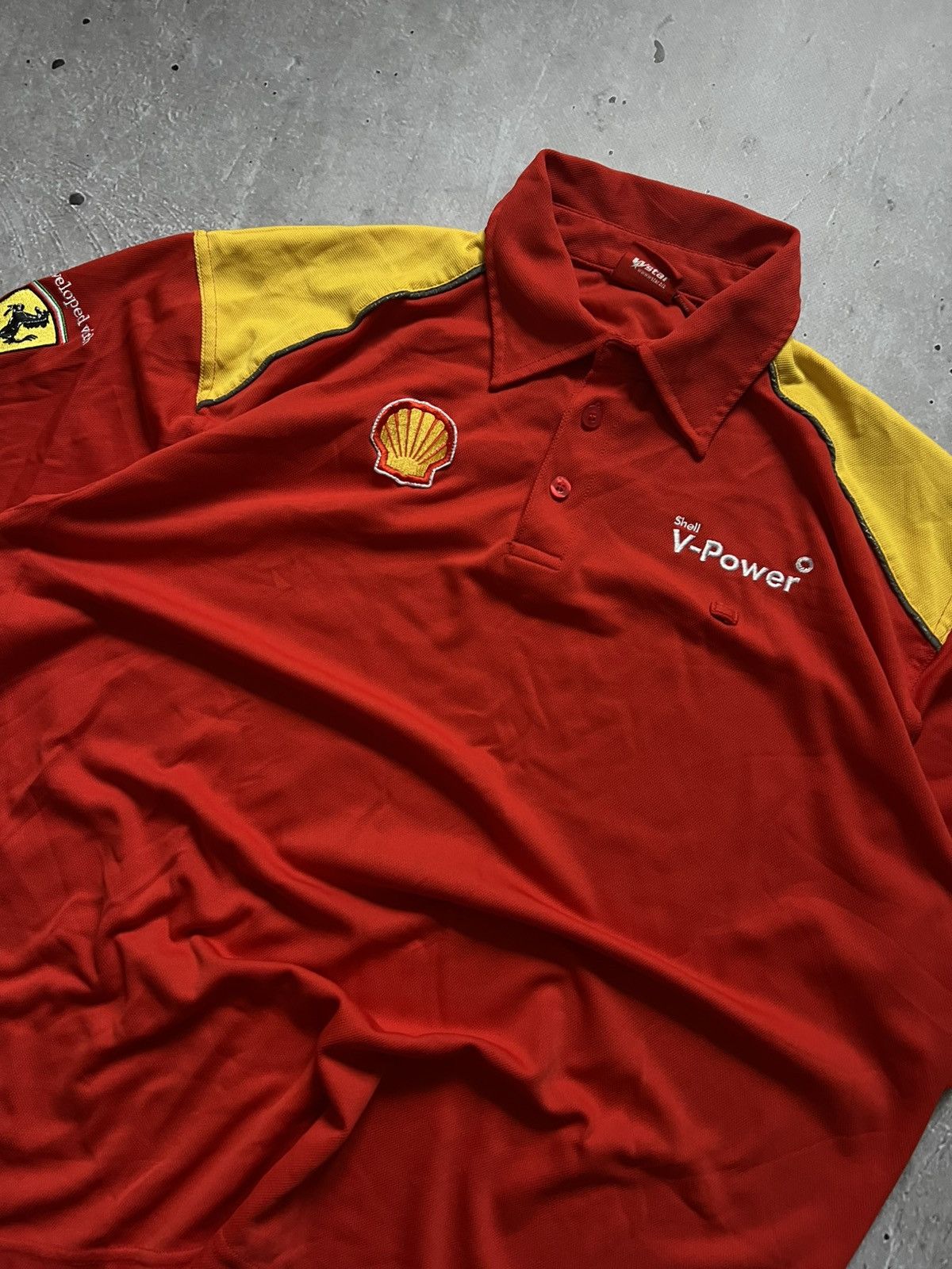 Ferrari Ferrari Shell V-Power Men's Button-Down T-Shirt, Formula 1 L Size US L / EU 52-54 / 3 - 2 Thumbnail