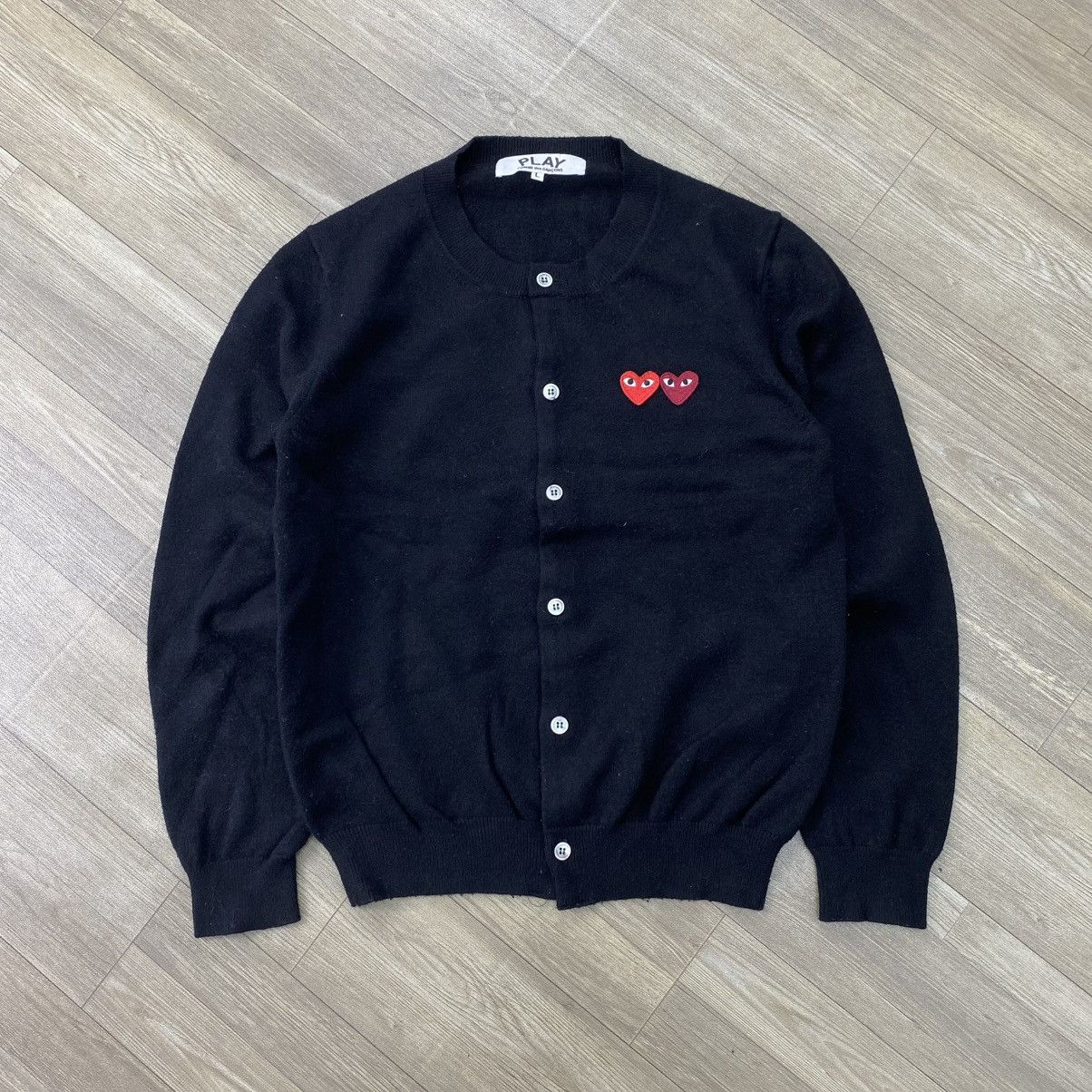 Comme des Garcons PLAY AD2018 Comme Des Garcons PLAY Double Heart Logo Cardigans Size US M / EU 48-50 / 2 - 1 Thumbnail