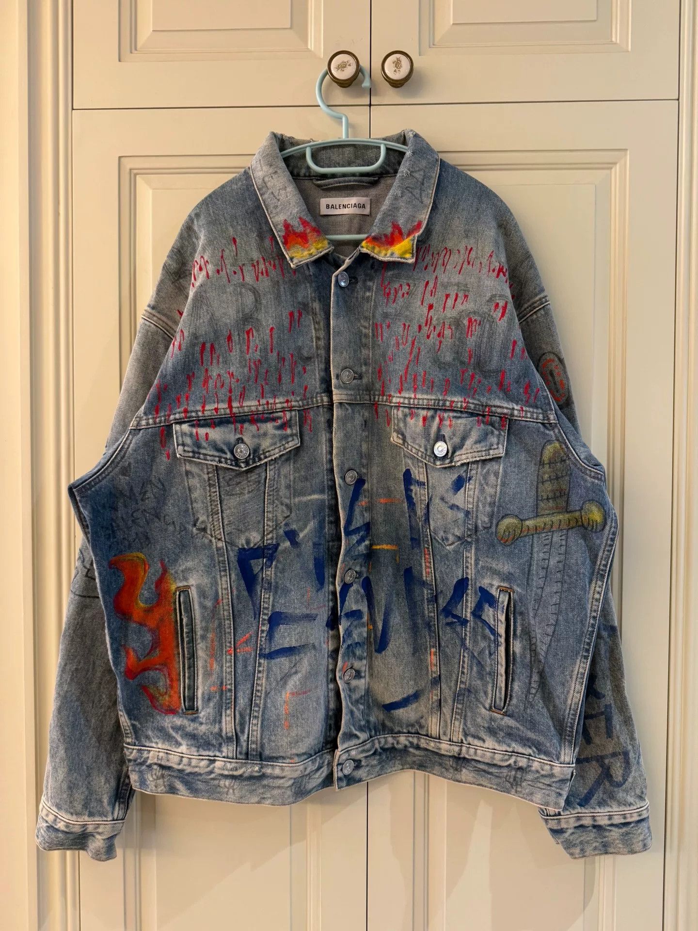Balenciaga balenciaga graffiti denim jacket, size 36 Size US S / EU 44-46 / 1 - 1 Thumbnail