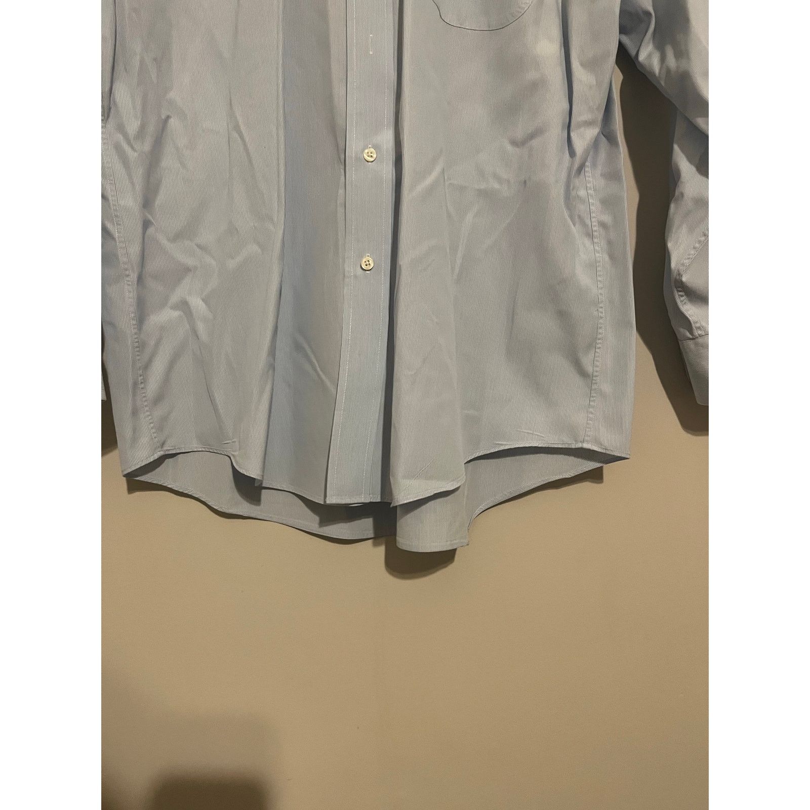 Jos. A. Bank Jos A Bank Men’s Blue Pinstripe Dress Shirt Size 15 1/2” Size US M / EU 48-50 / 2 - 6 Thumbnail