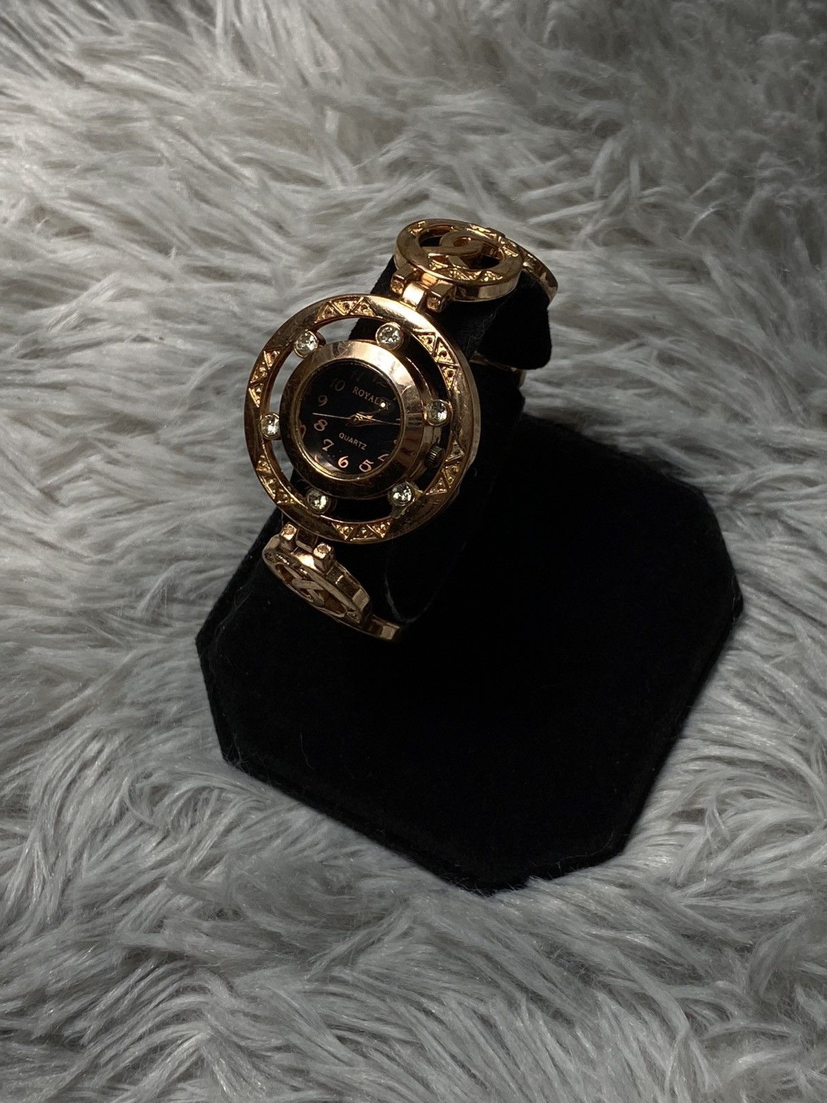 Vintage Royalex Gold-Tone Statement Watch with Black Dial Size ONE SIZE - 2 Thumbnail