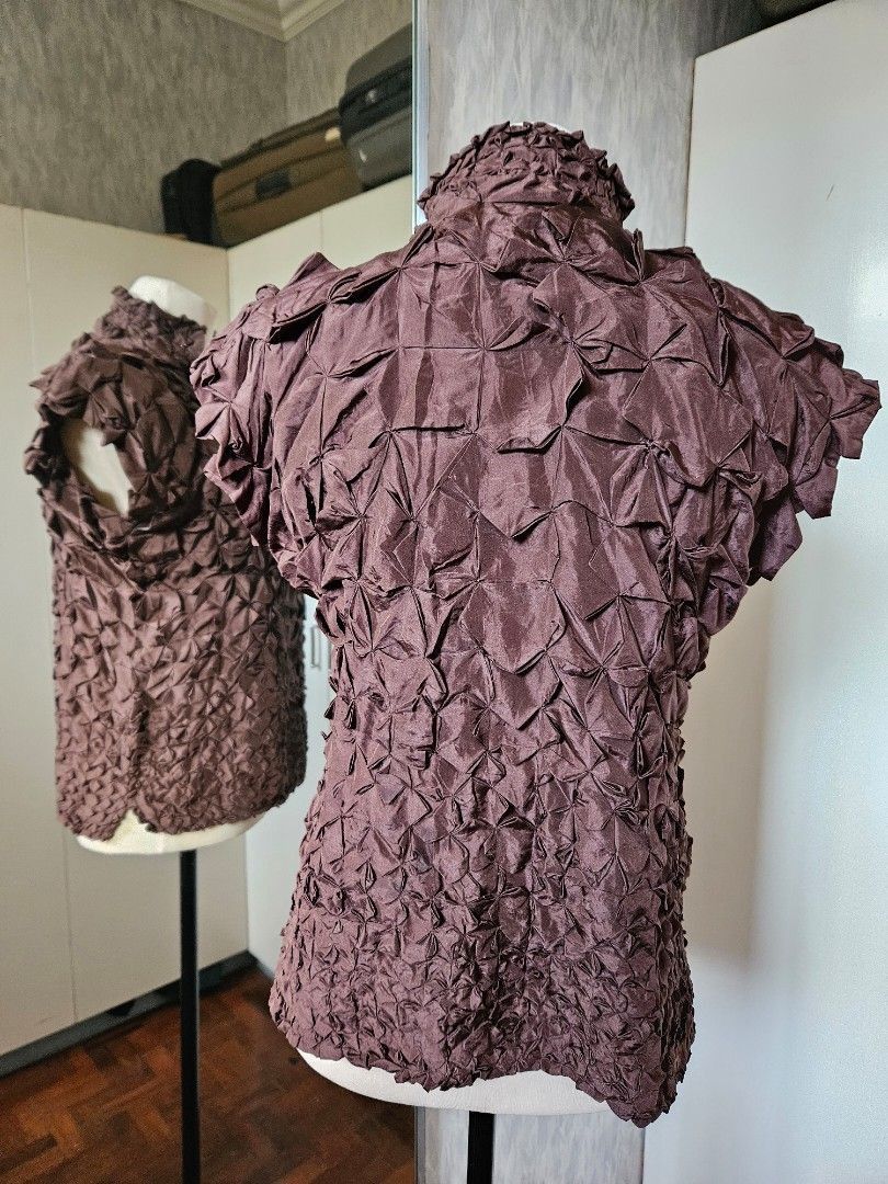 Issey Miyake Issey Miyake Fall 2001 Archive 3D Geometric Silk Blouse Size M / US 6-8 / IT 42-44 - 6 Thumbnail
