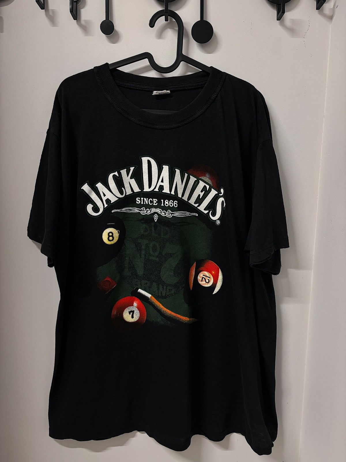 Vintage Jack Daniel’s billard full print vintage t-shirt 90/00s Size US XL / EU 56 / 4 - 1 Thumbnail