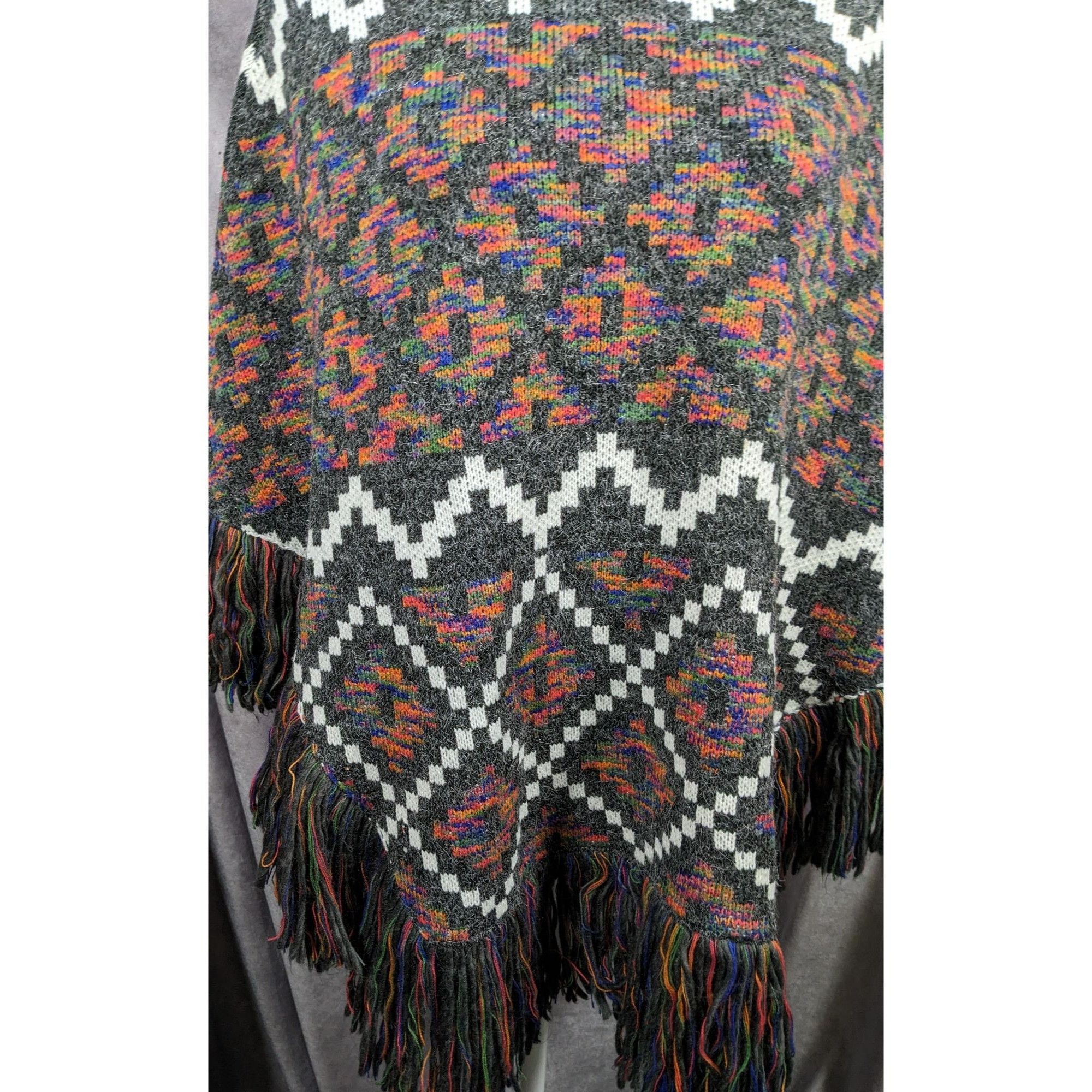 Other Modena Grey And Rainbow Geometric Cowl Neck Fringe Poncho Size ONE SIZE - 8 Thumbnail