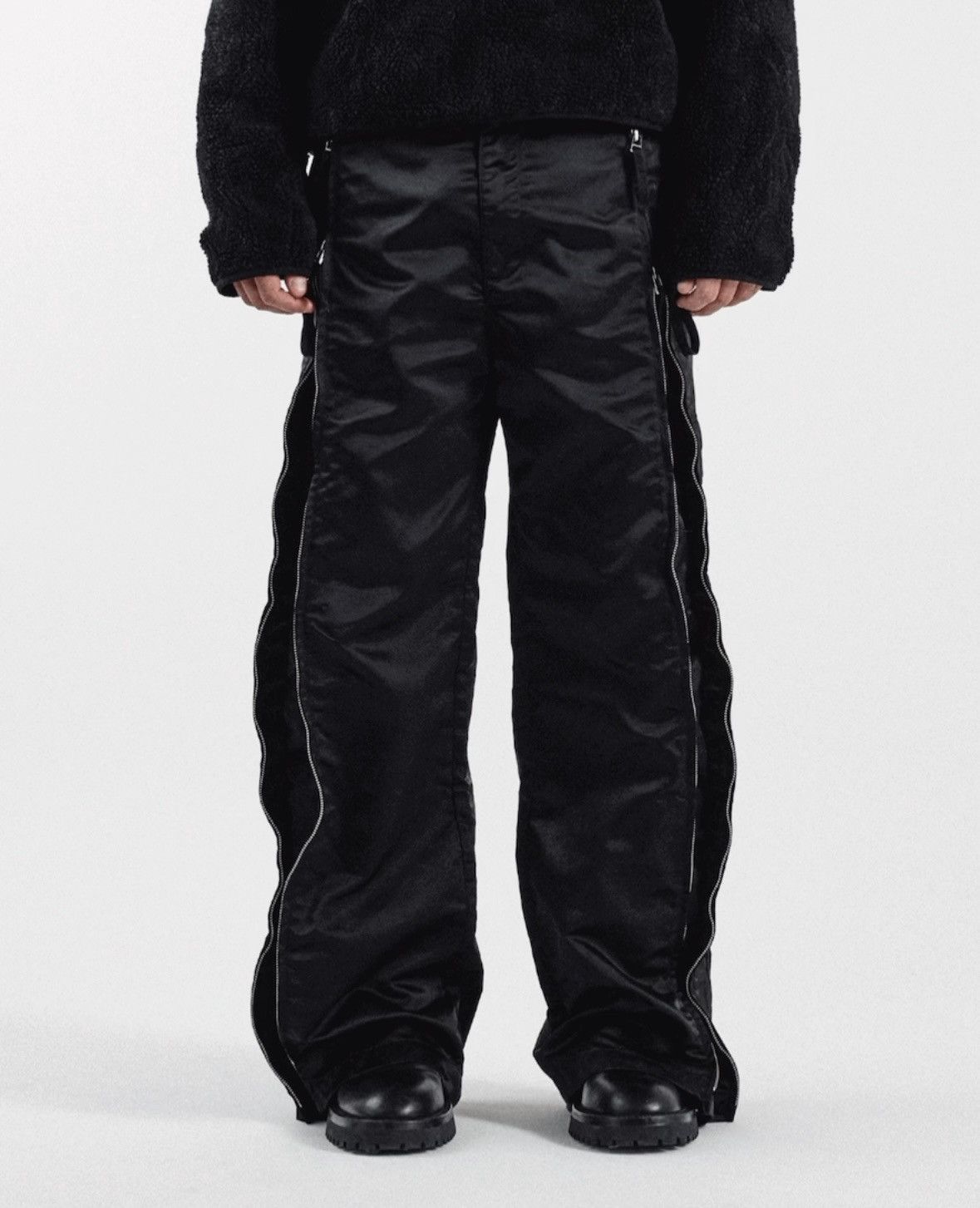 No Maintenance Full Zip Flight Pants Size US 36 / EU 52 - 2 Thumbnail