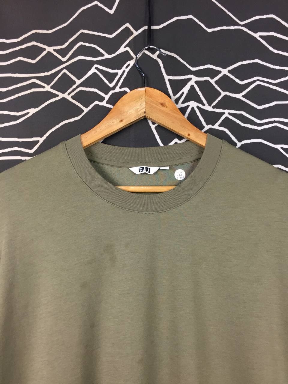 Lemaire × Uniqlo Uniqlo U Lemaire AIRism Olive Green Long Sleeve Tee Size XL Size US XL / EU 56 / 4 - 3 Thumbnail