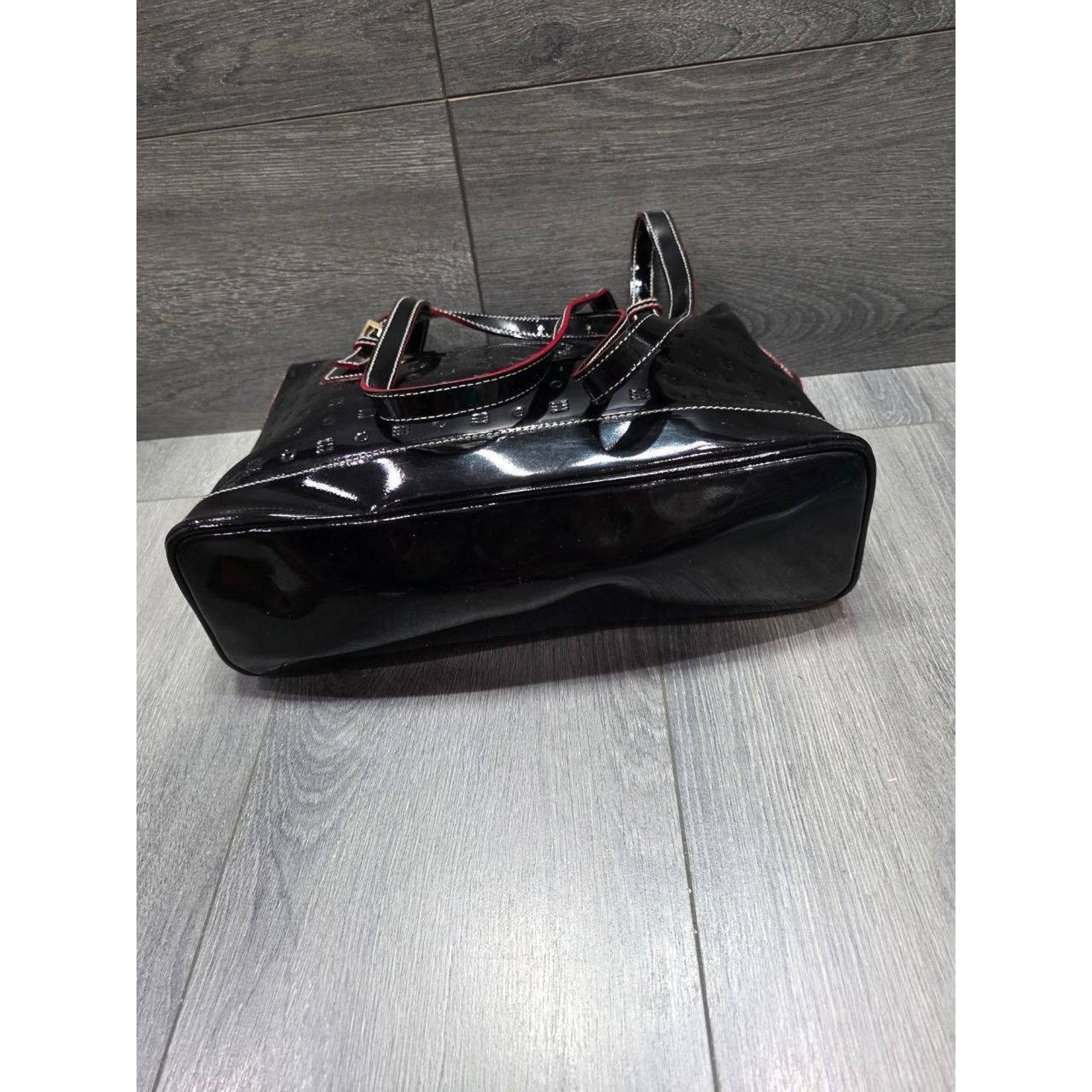 Base London Arcadia Vintage Aria Black Patent Shoulder Bag B000439 Size ONE SIZE - 5 Thumbnail